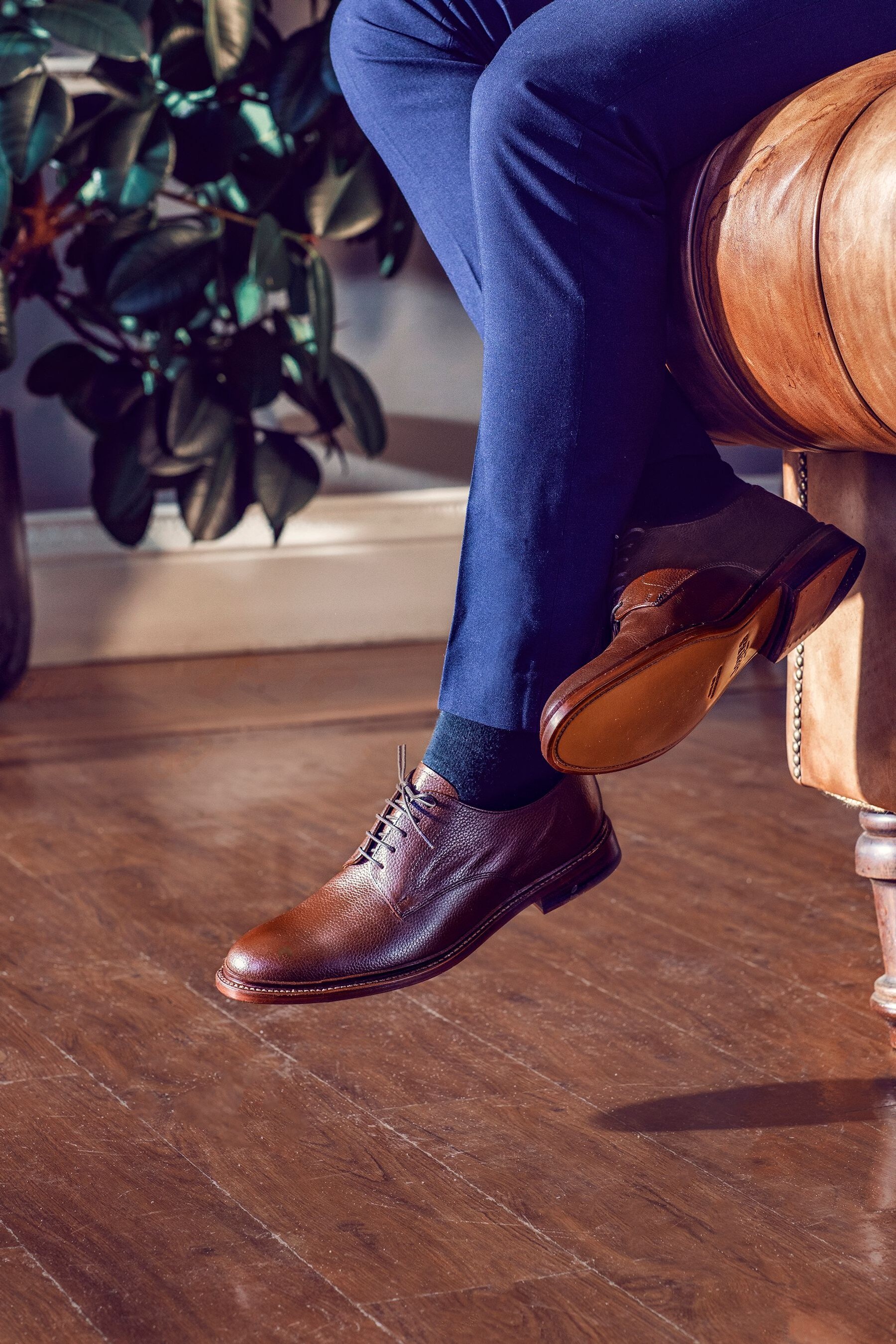 Buy Jones Bootmaker Mens Brown Beckton 