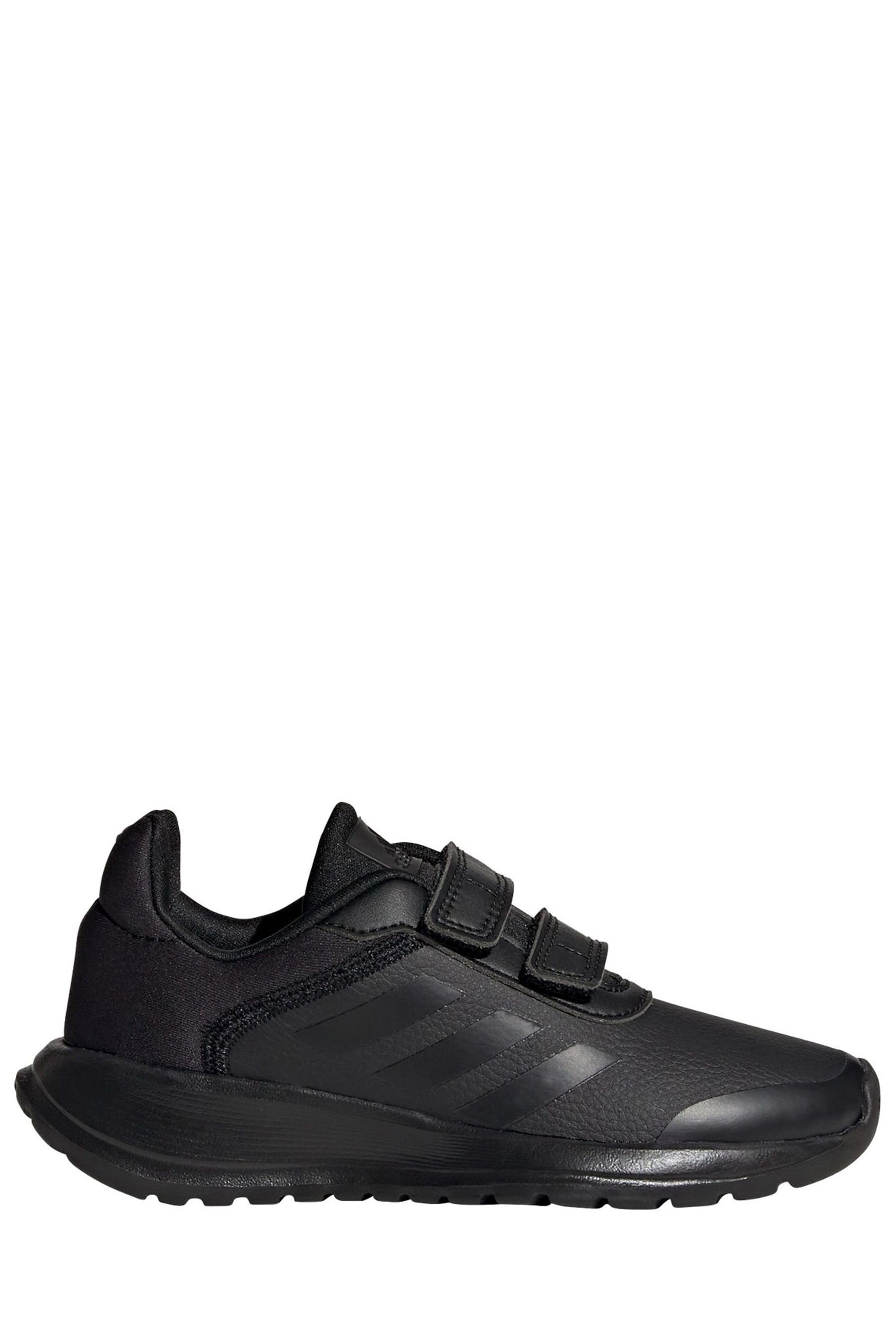 All black discount adidas trainers mens
