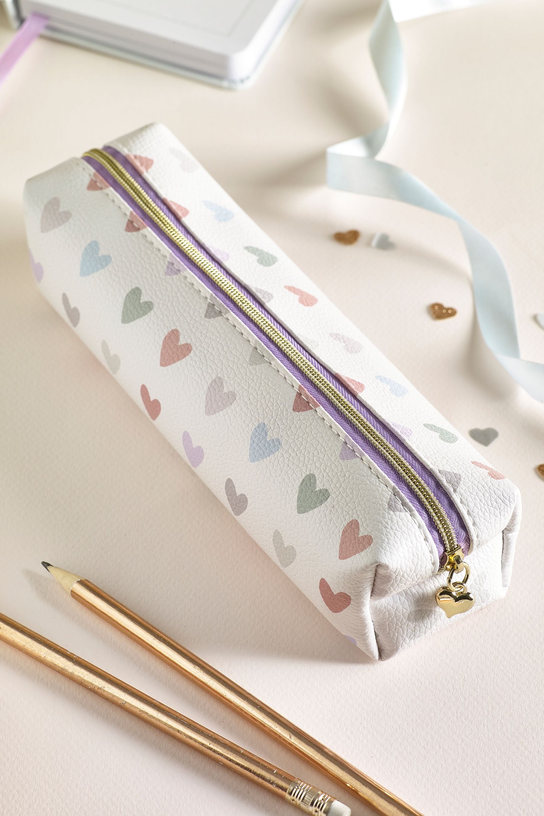 Where to buy cute pencil cases store