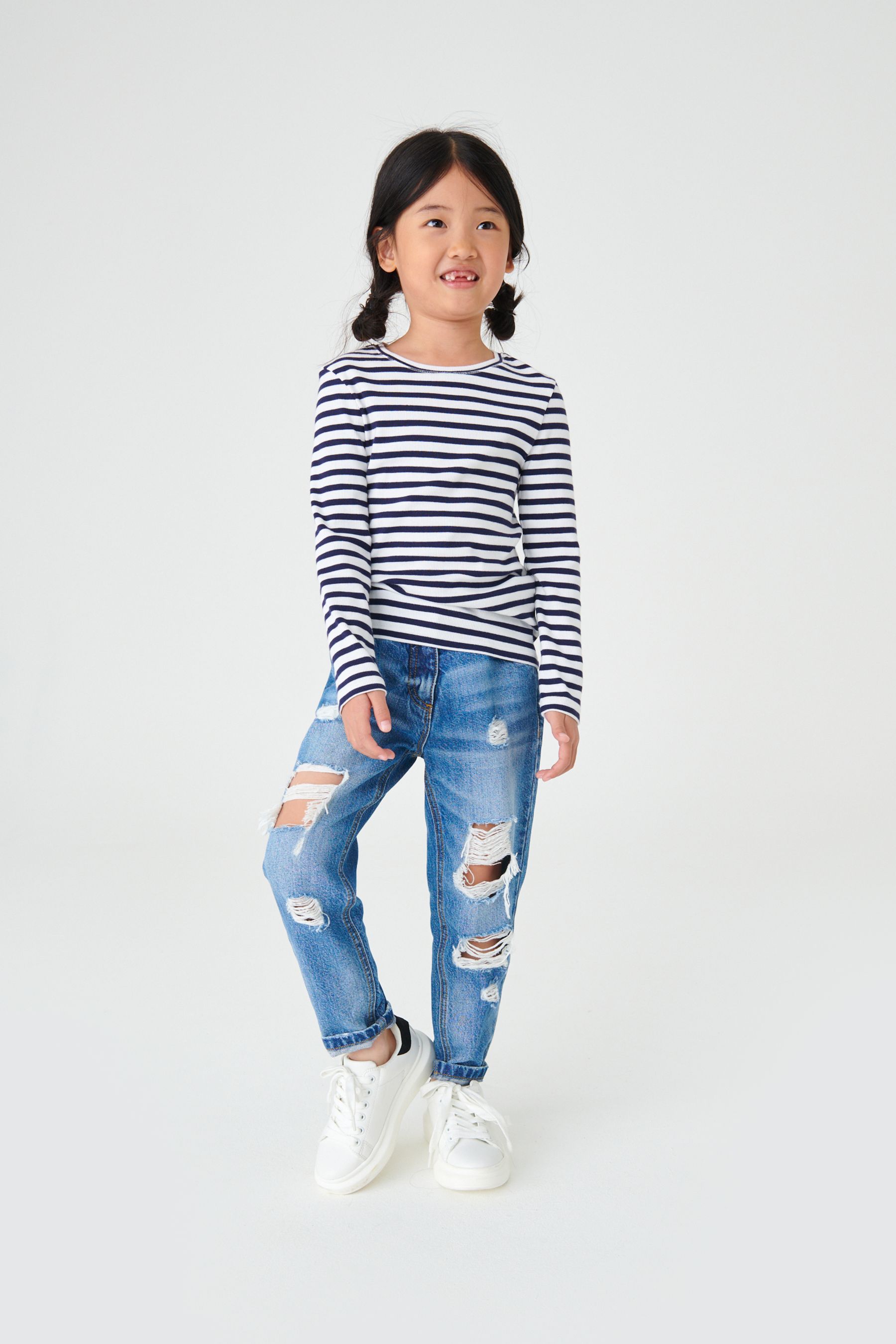 Blue and white striped mom jeans sales