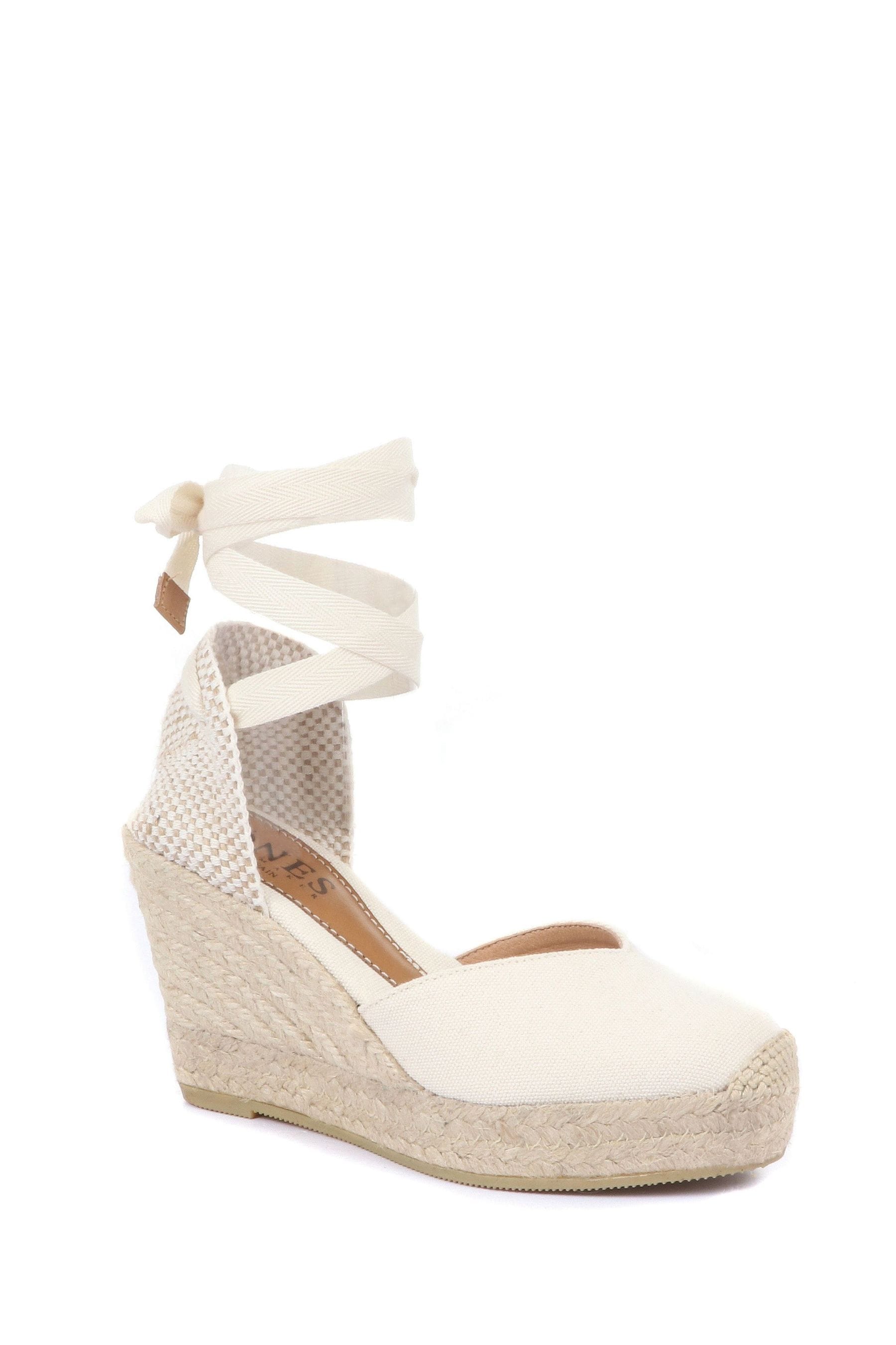 Jones espadrilles shop
