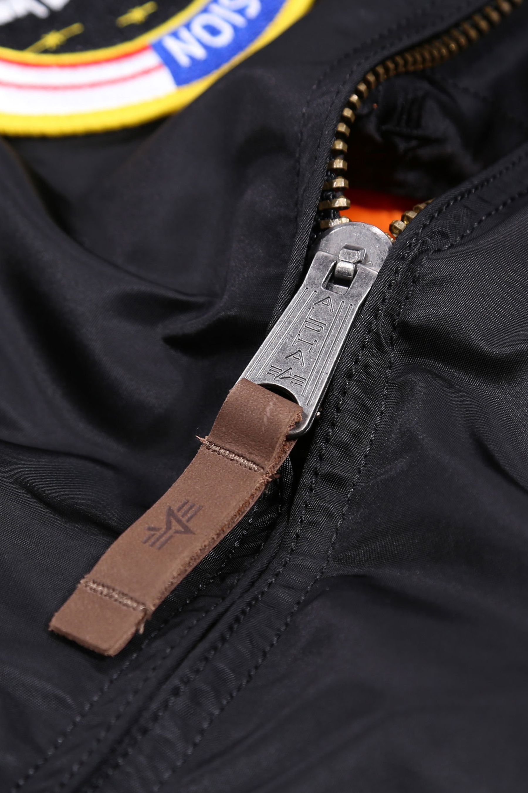 Solid bomber jacket meaning sale