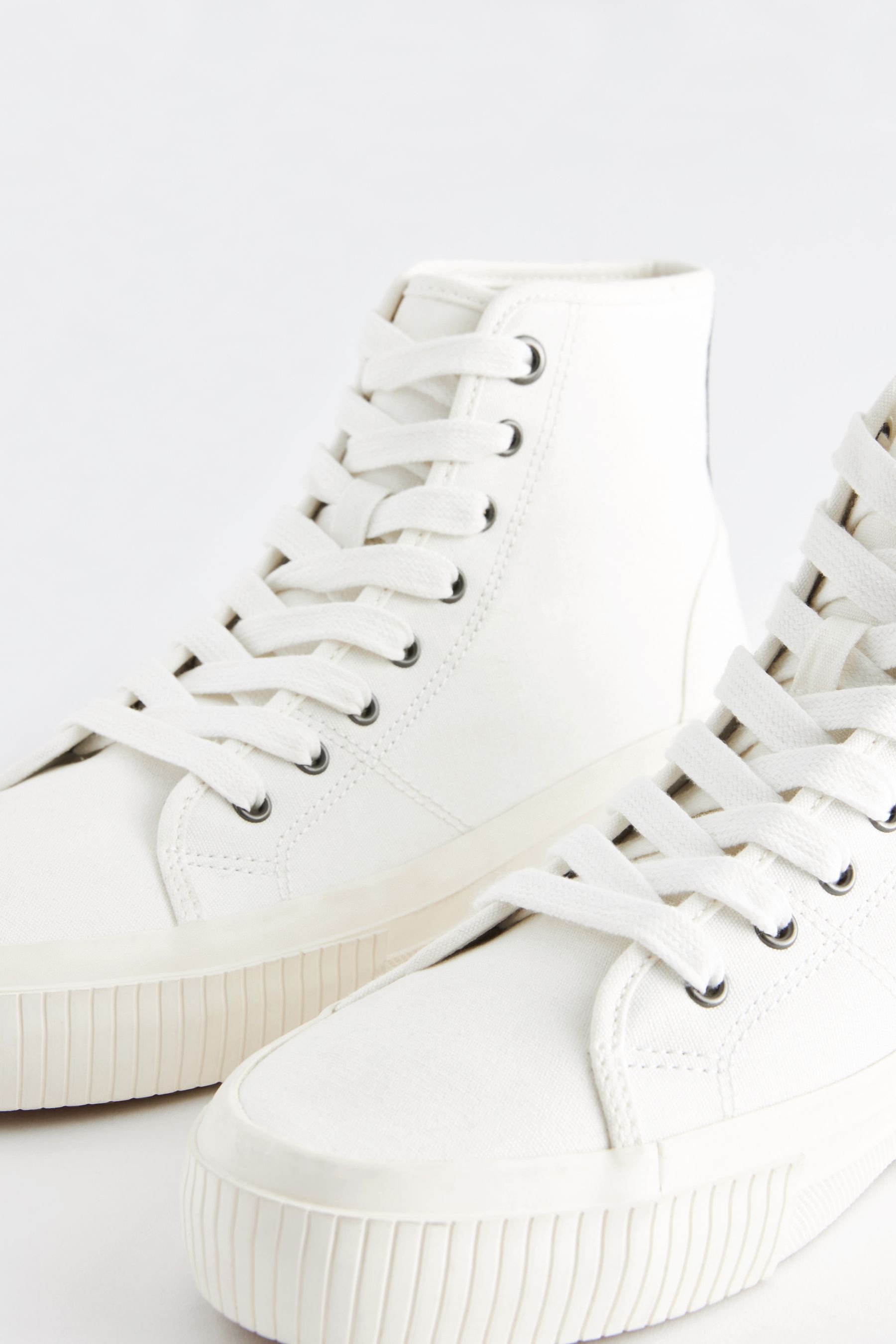 Cheap canvas high top sneakers outlet