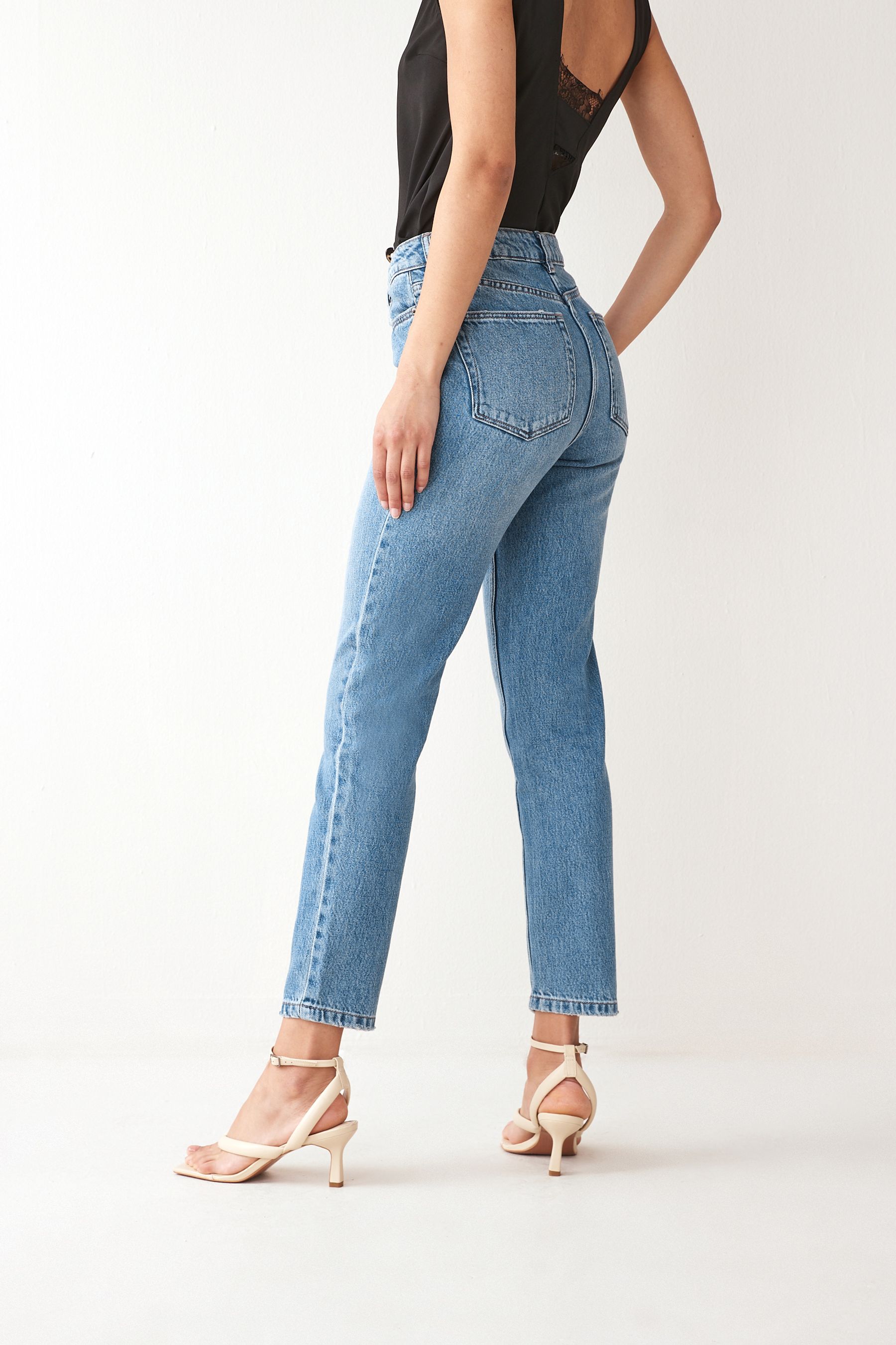Medium blue mom jeans clearance