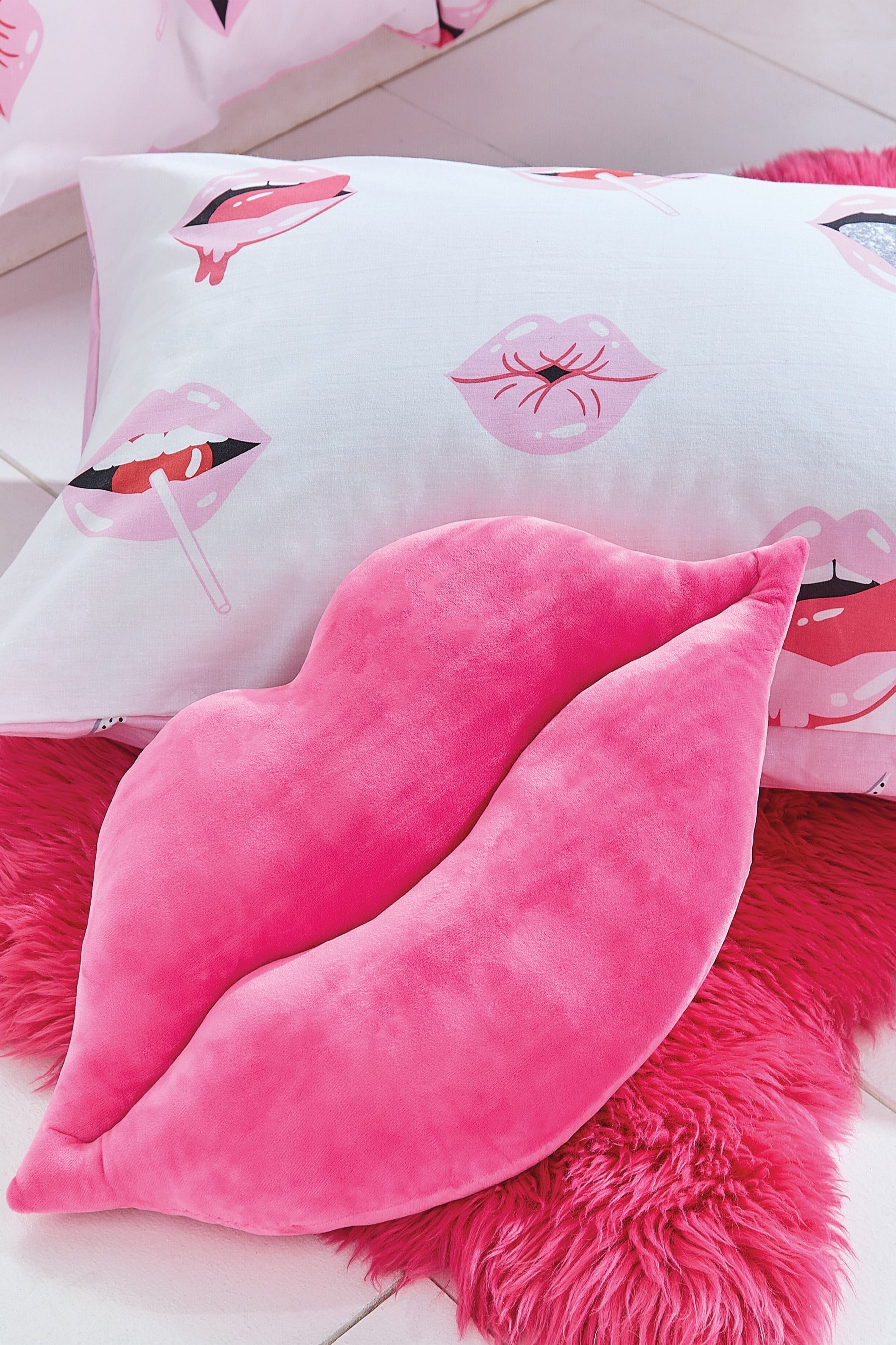 Lip cushion deals