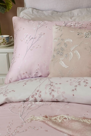 Laura Ashley Set of 2 Blush Pink 100% Cotton Pussy Willow Pillowcases