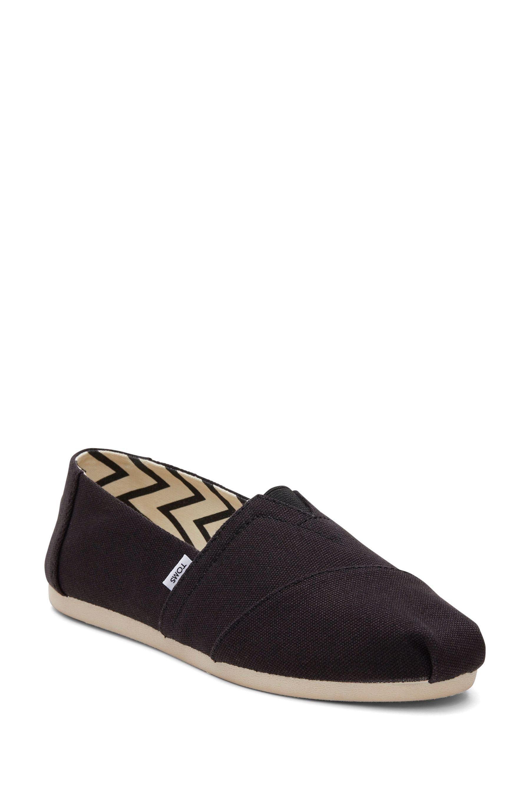 Vegan 2025 toms uk
