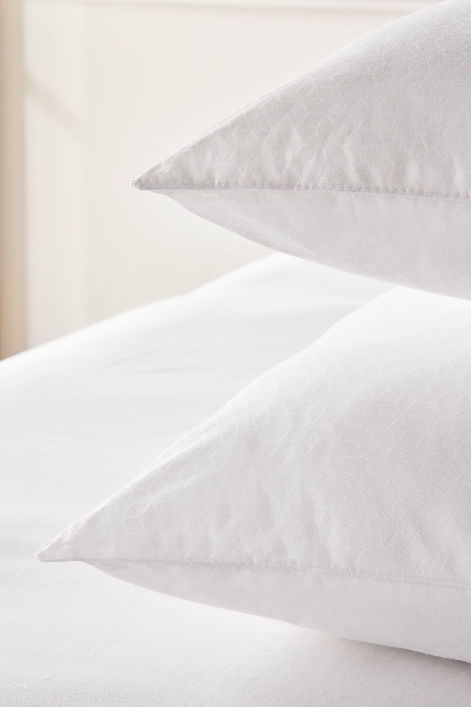 Active cooling sale pillow