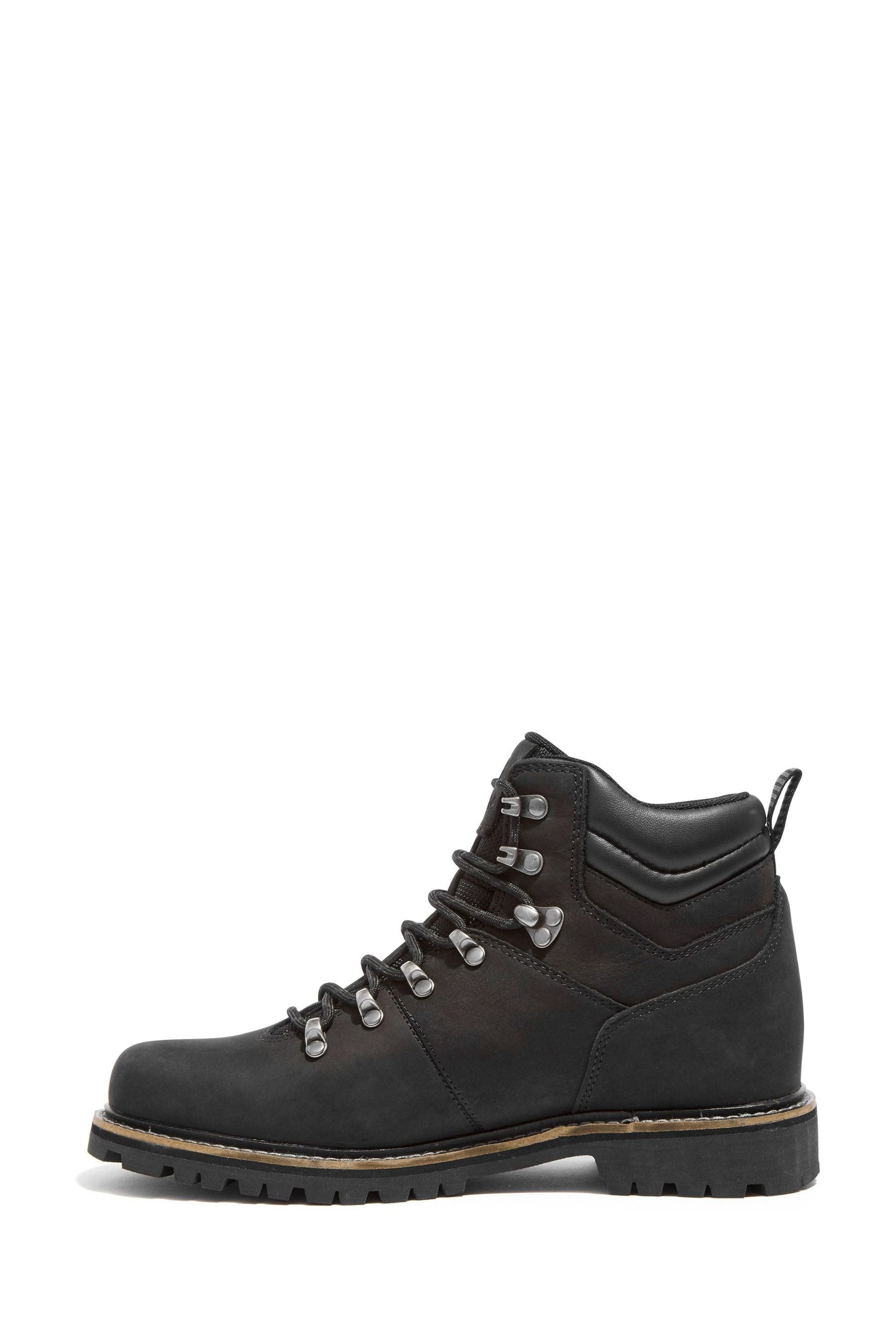 Tog 24 walking boots store