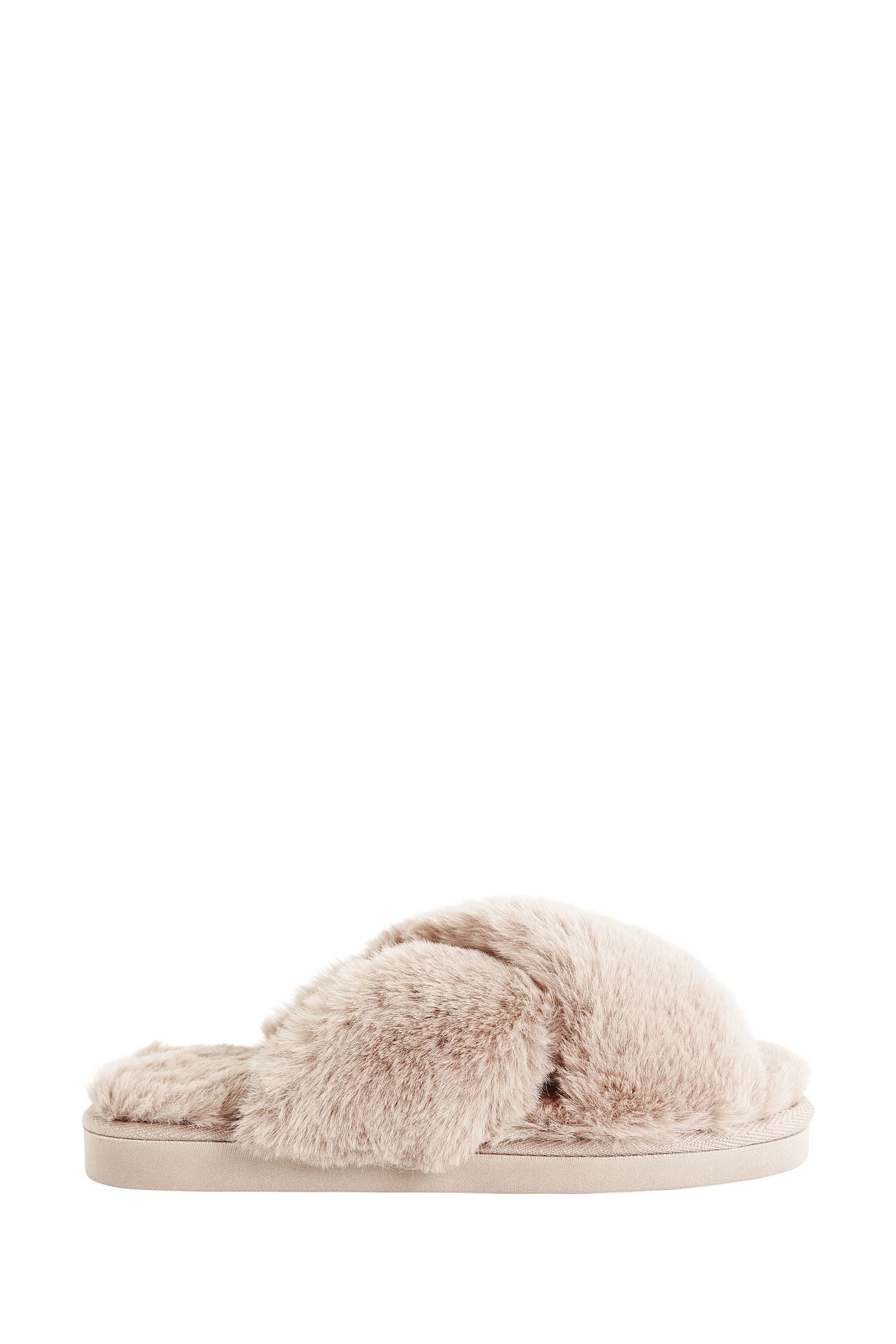 Next f&f slippers online