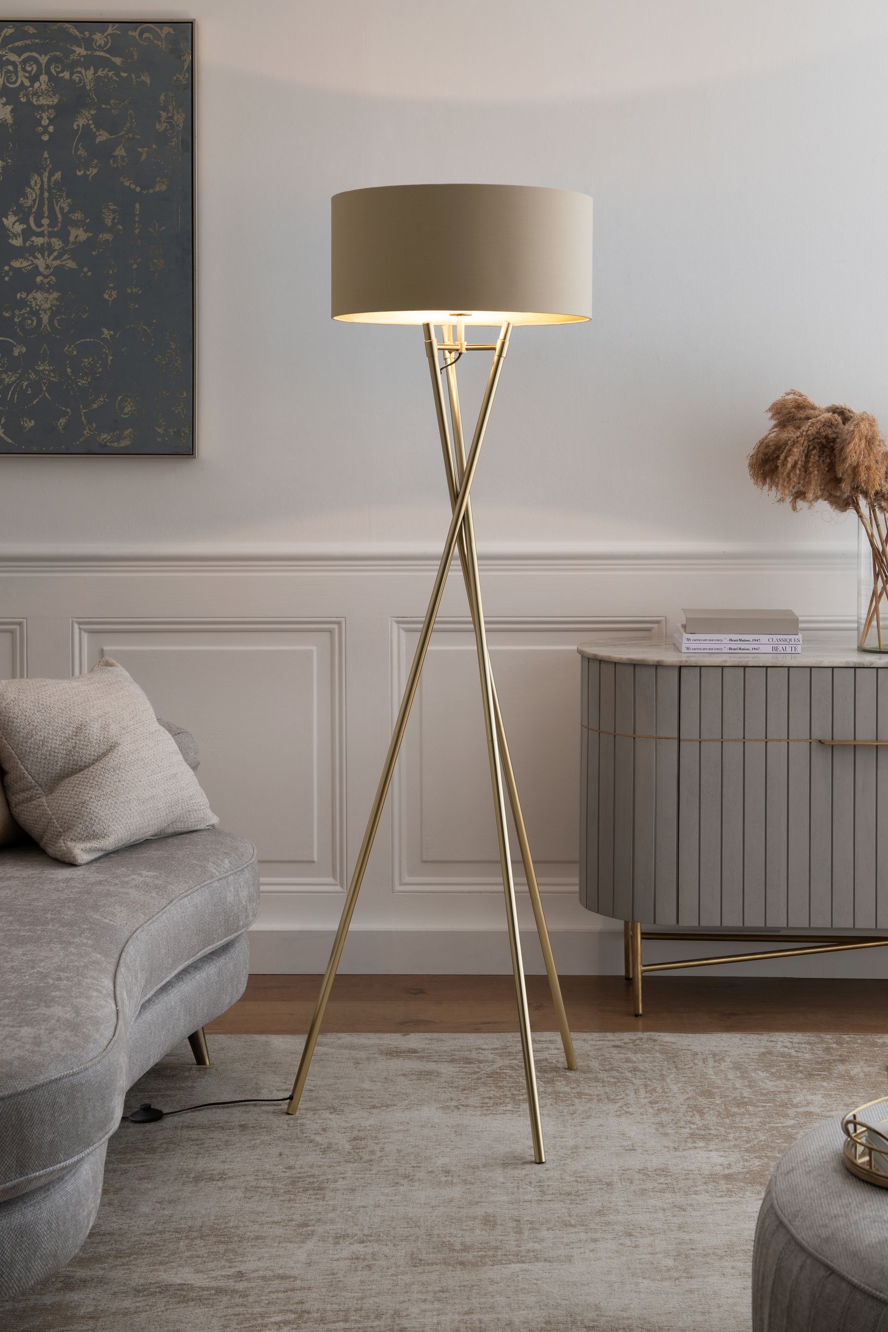 Gold stand lamp discount