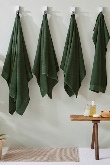 furn. 6 Piece Dark Green Textured Towel Bale