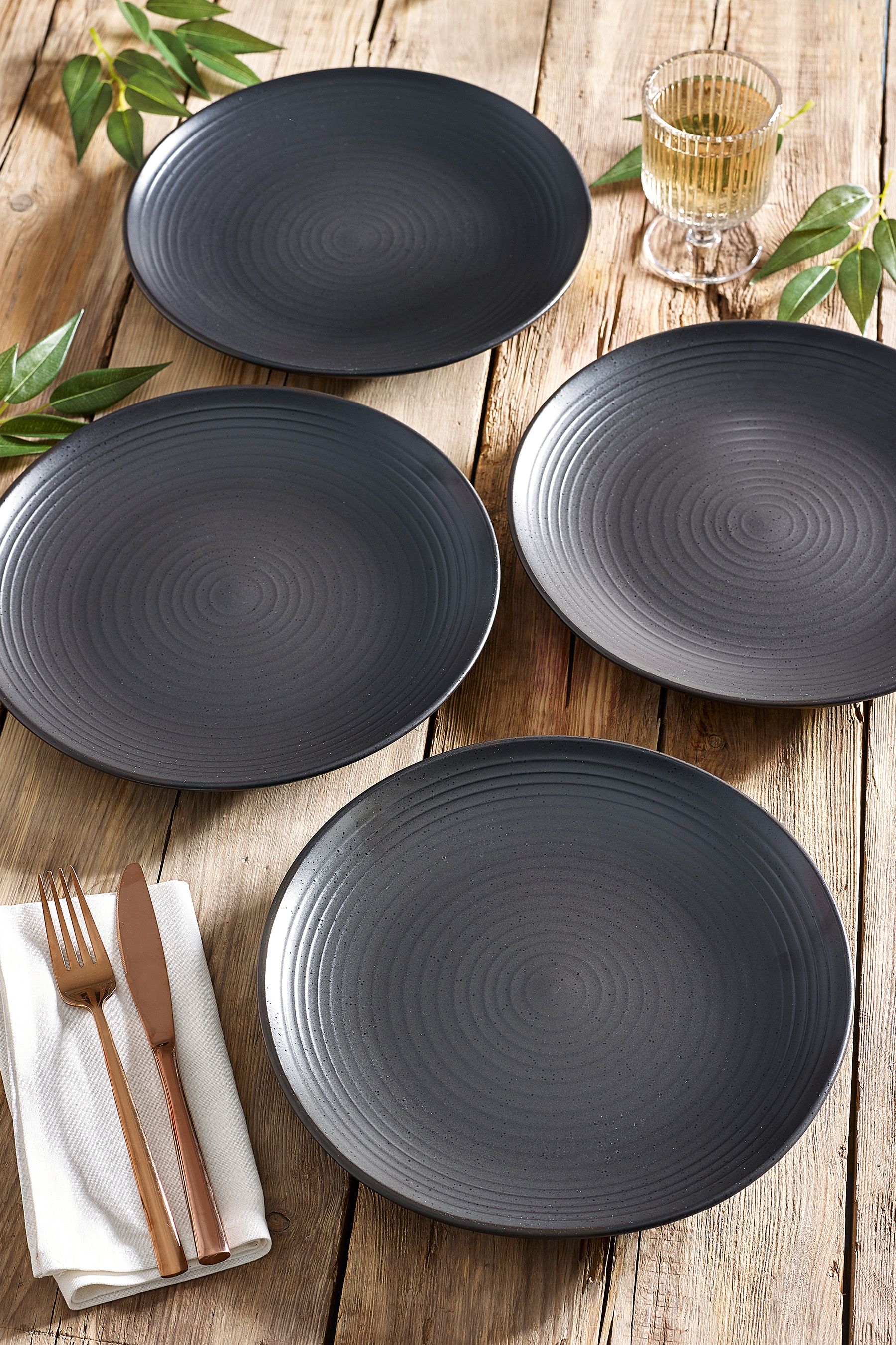 Black ceramic dinner plates best sale