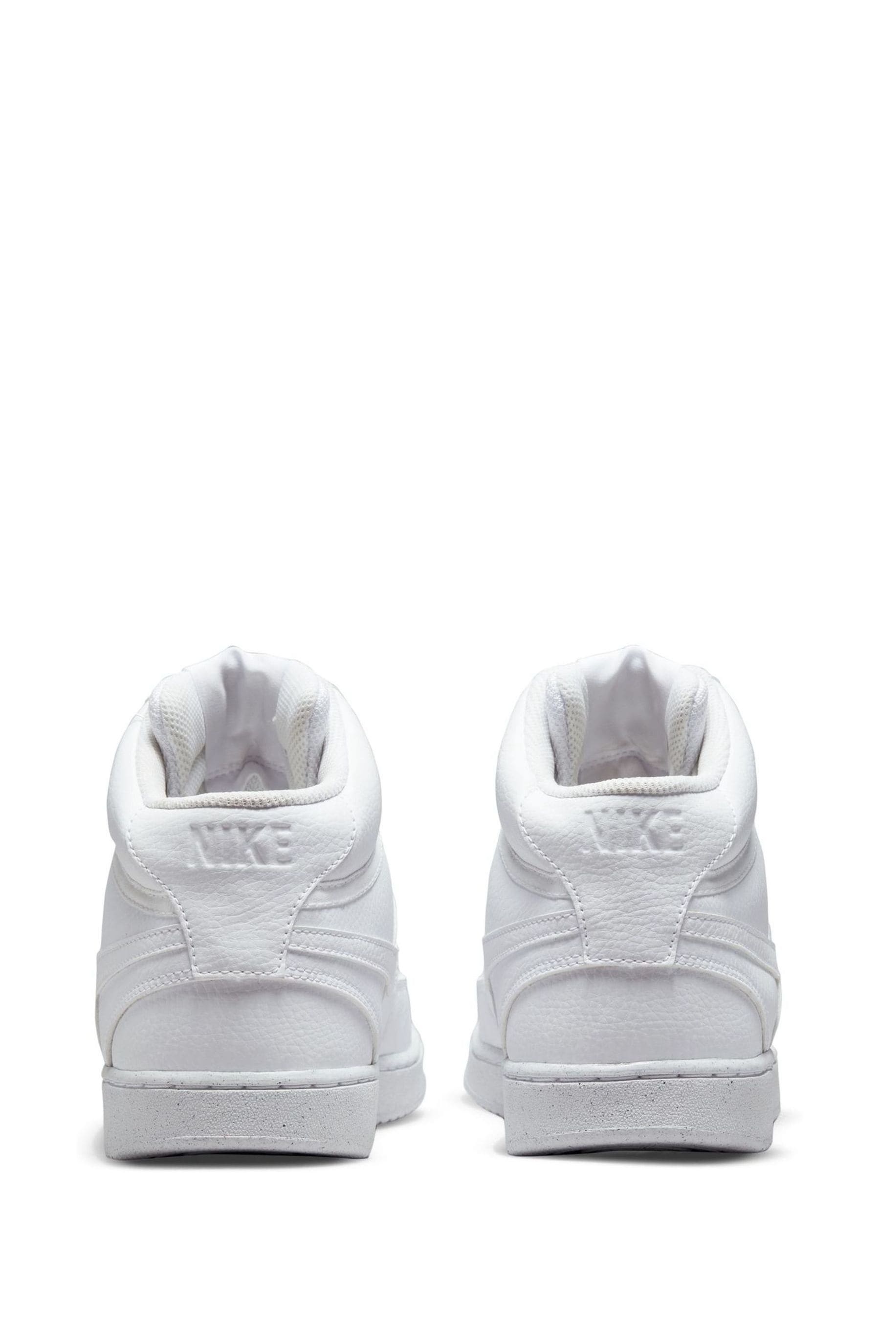 Nike mid branco 2025