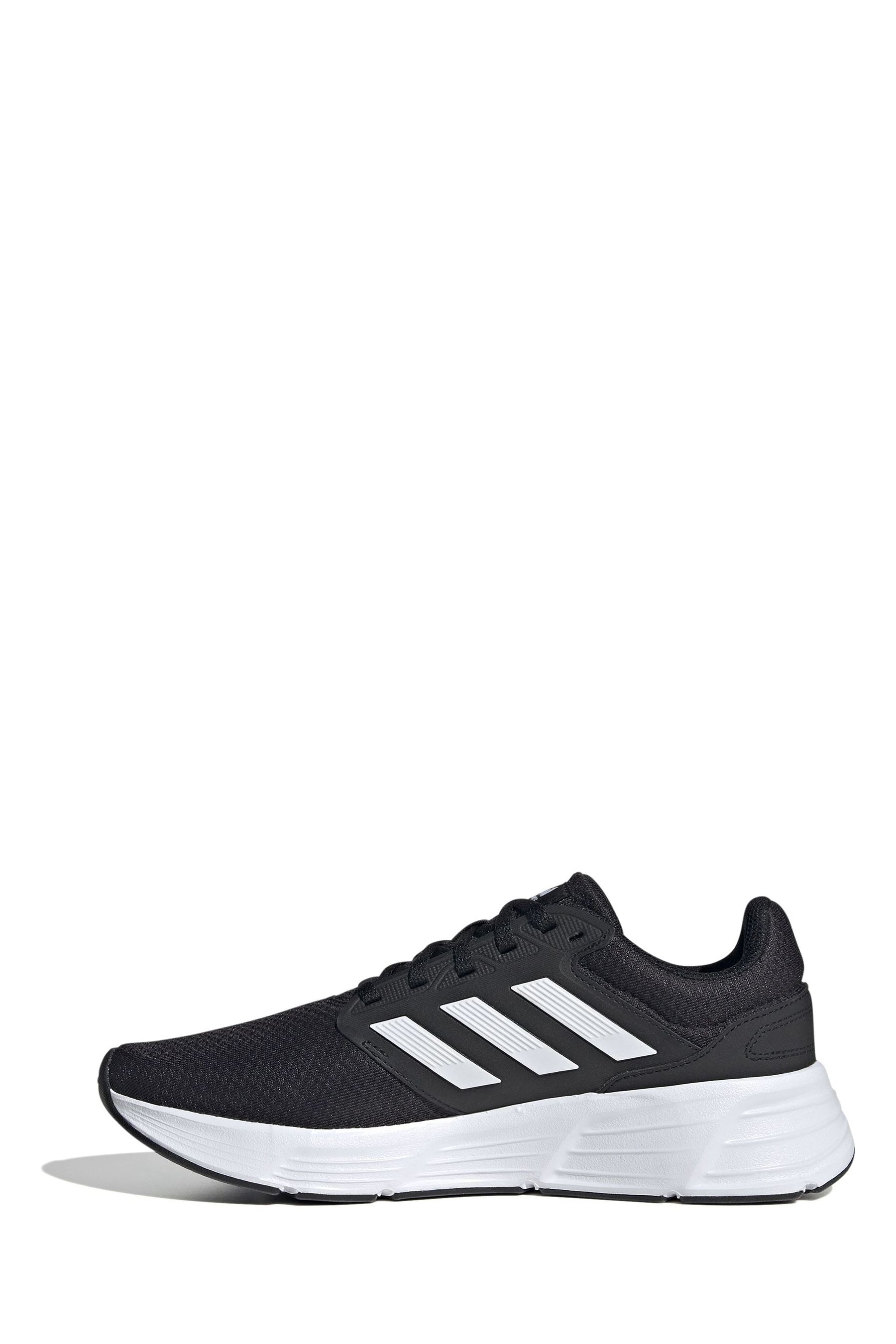Adidas black online trainers size 6