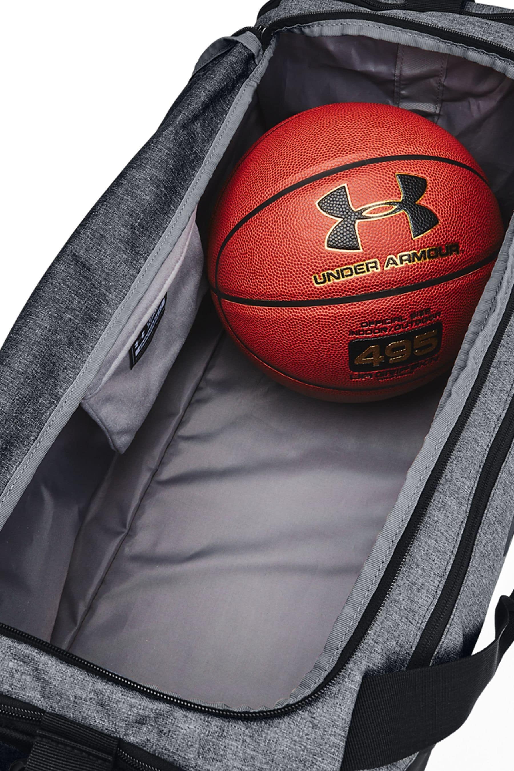 Under armour deals hustle duffel medium