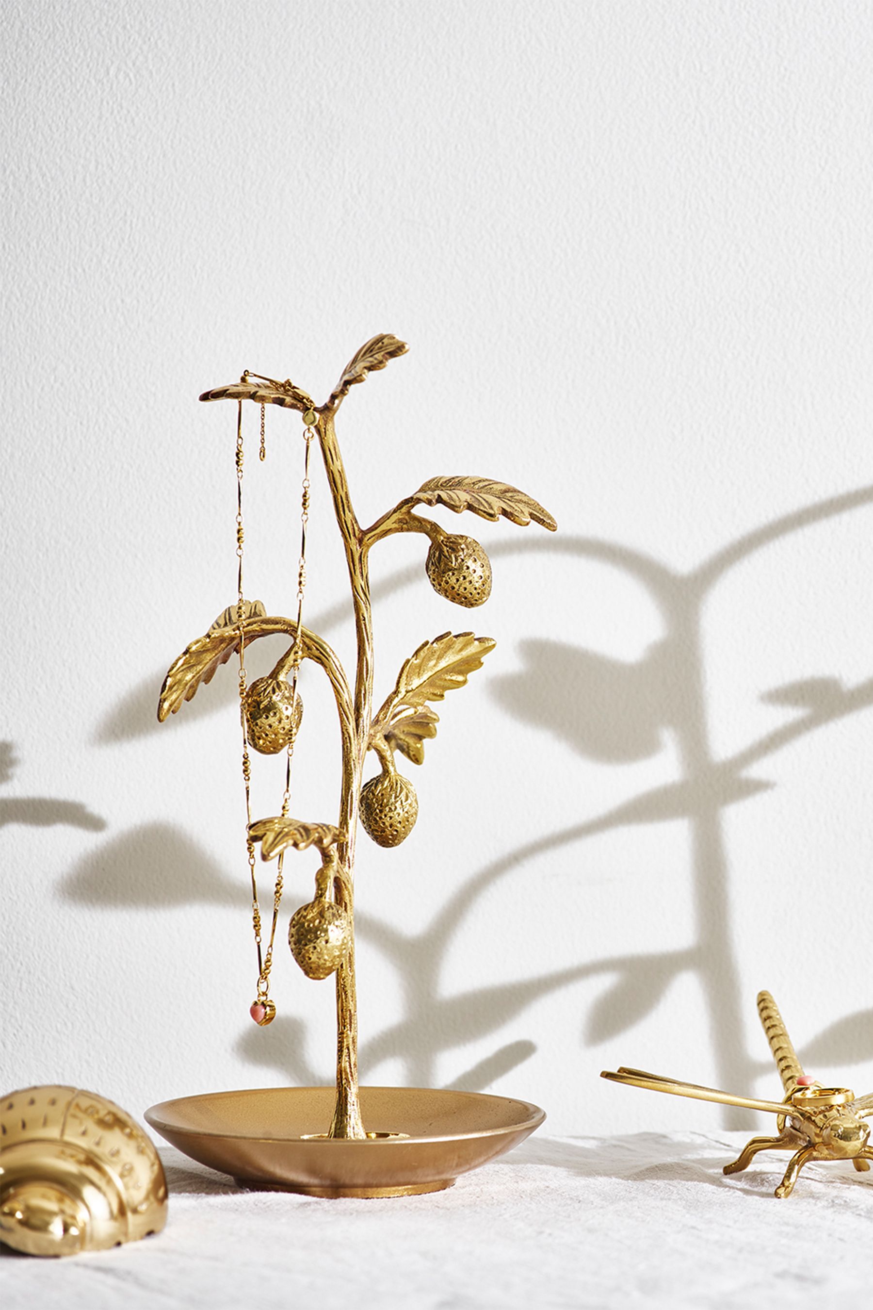 Oliver bonas shop jewellery tree