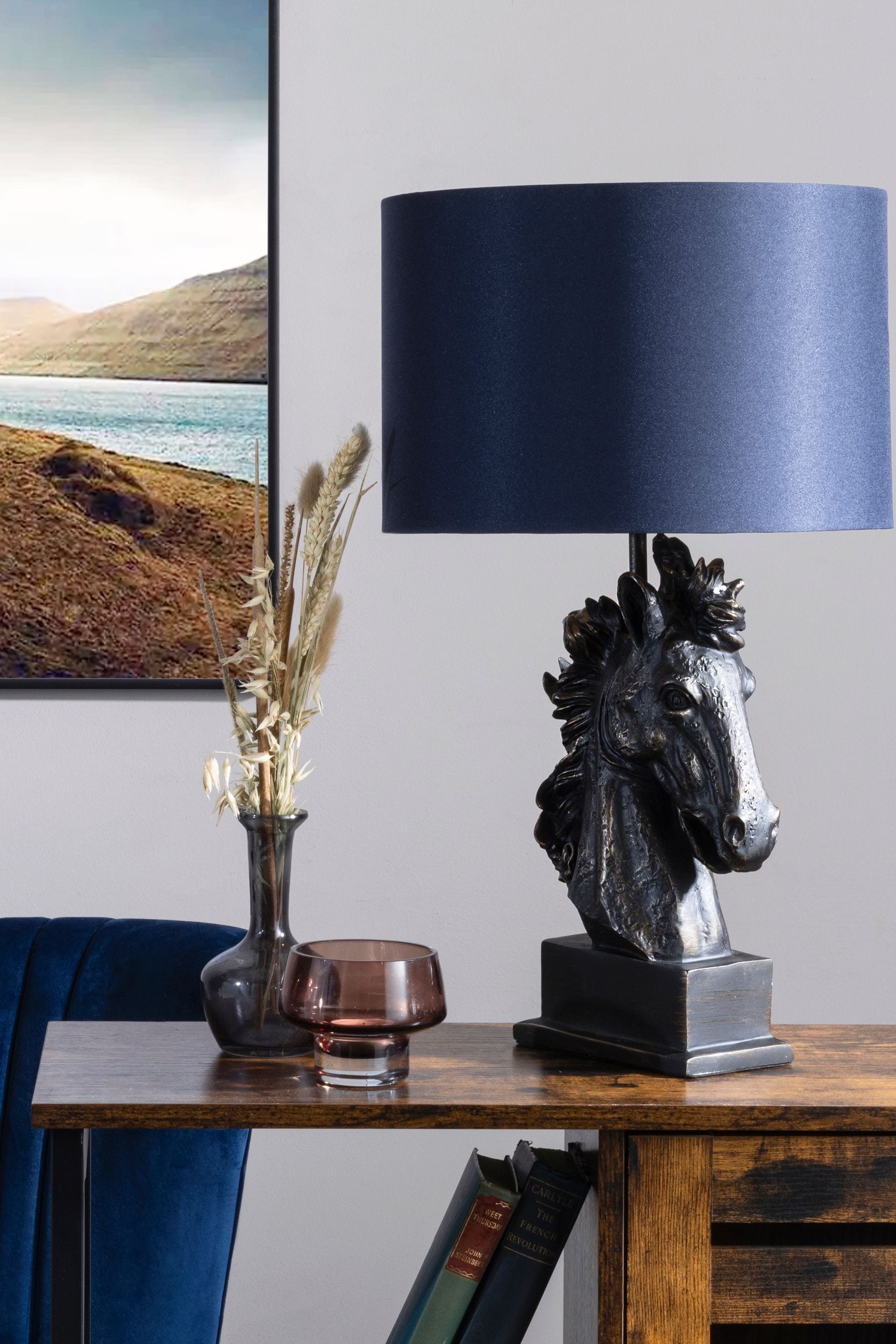 Horse head shop table lamp