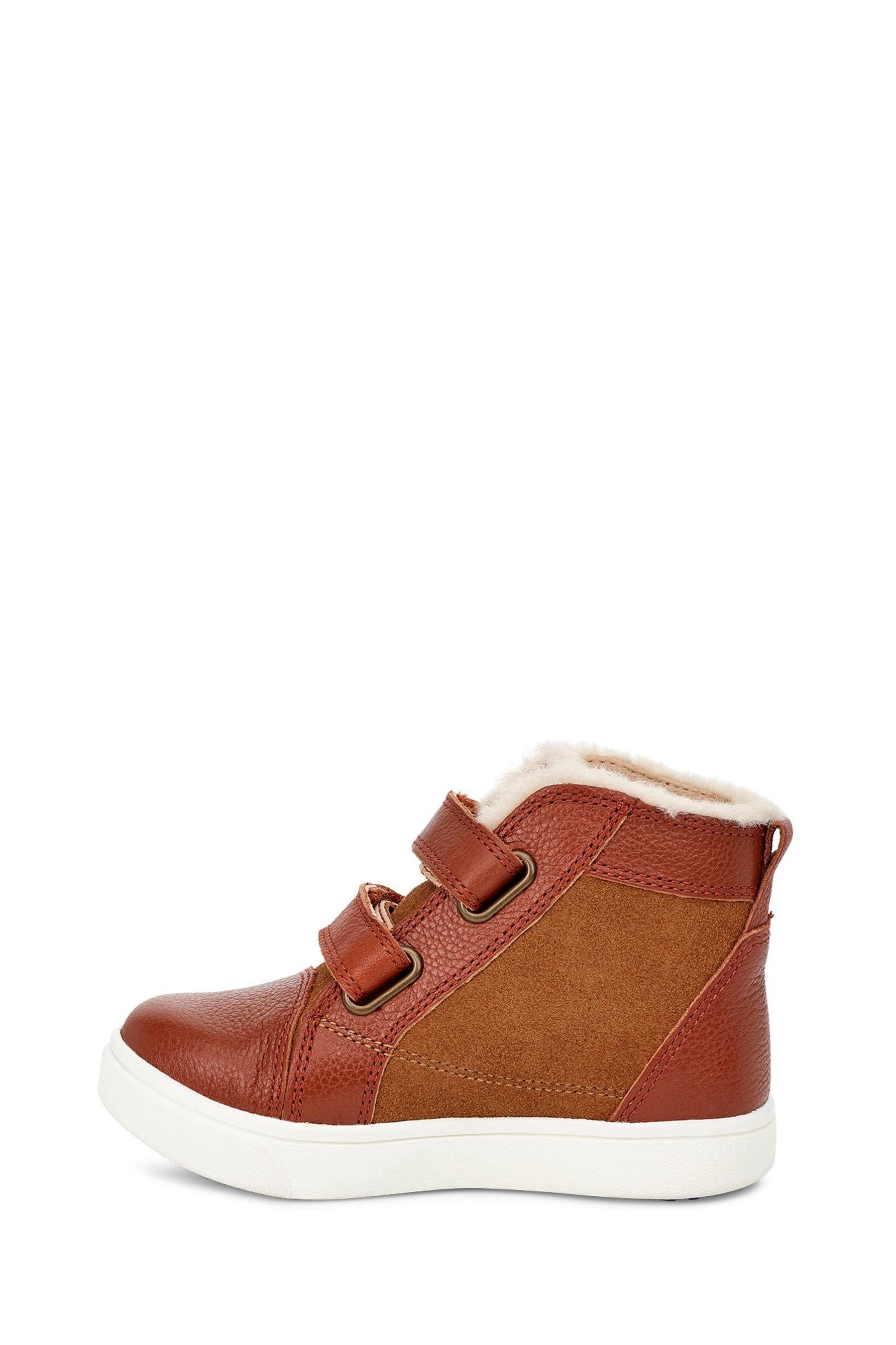 Ugg t rennon store sneaker