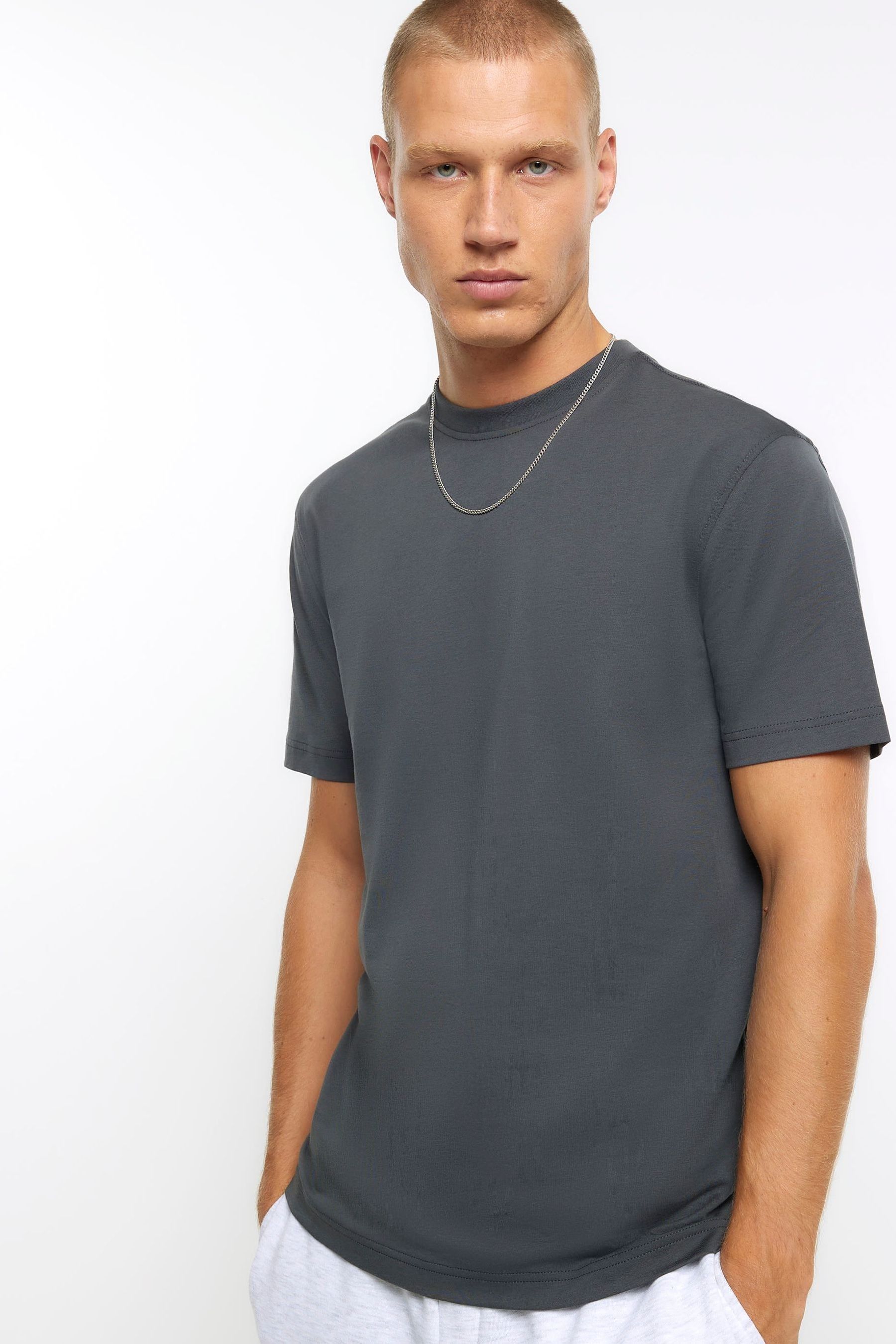 Slim fit discount t shirt zara