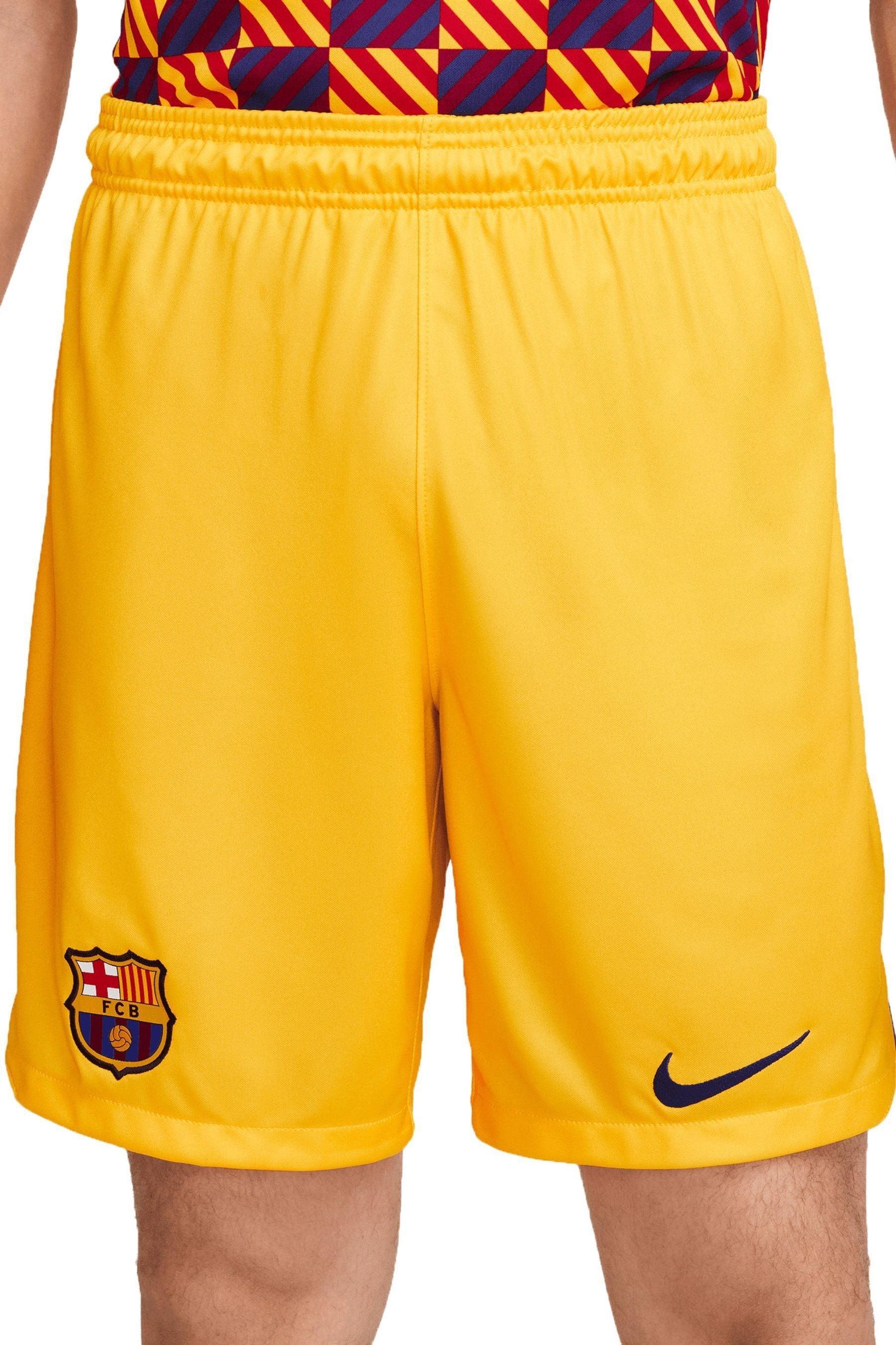 Boys yellow nike shorts on sale