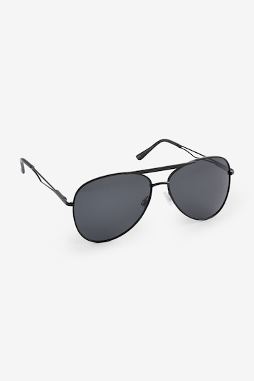 Black Aviator Style Polarised Sunglasses