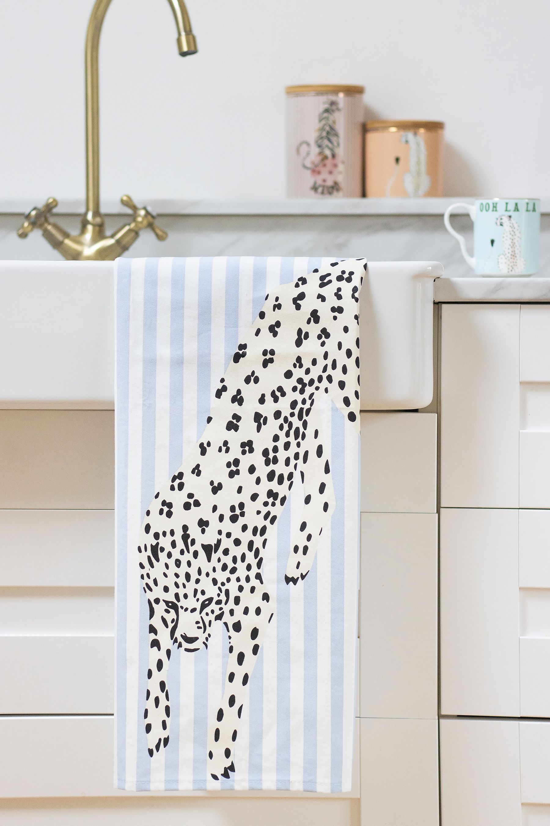 Cheetah best sale towel set