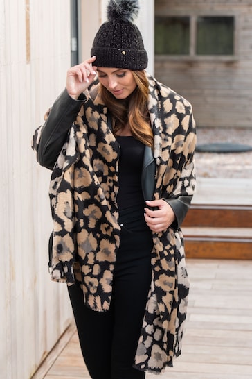 Pour Moi Black Oversized Supersoft Scarf