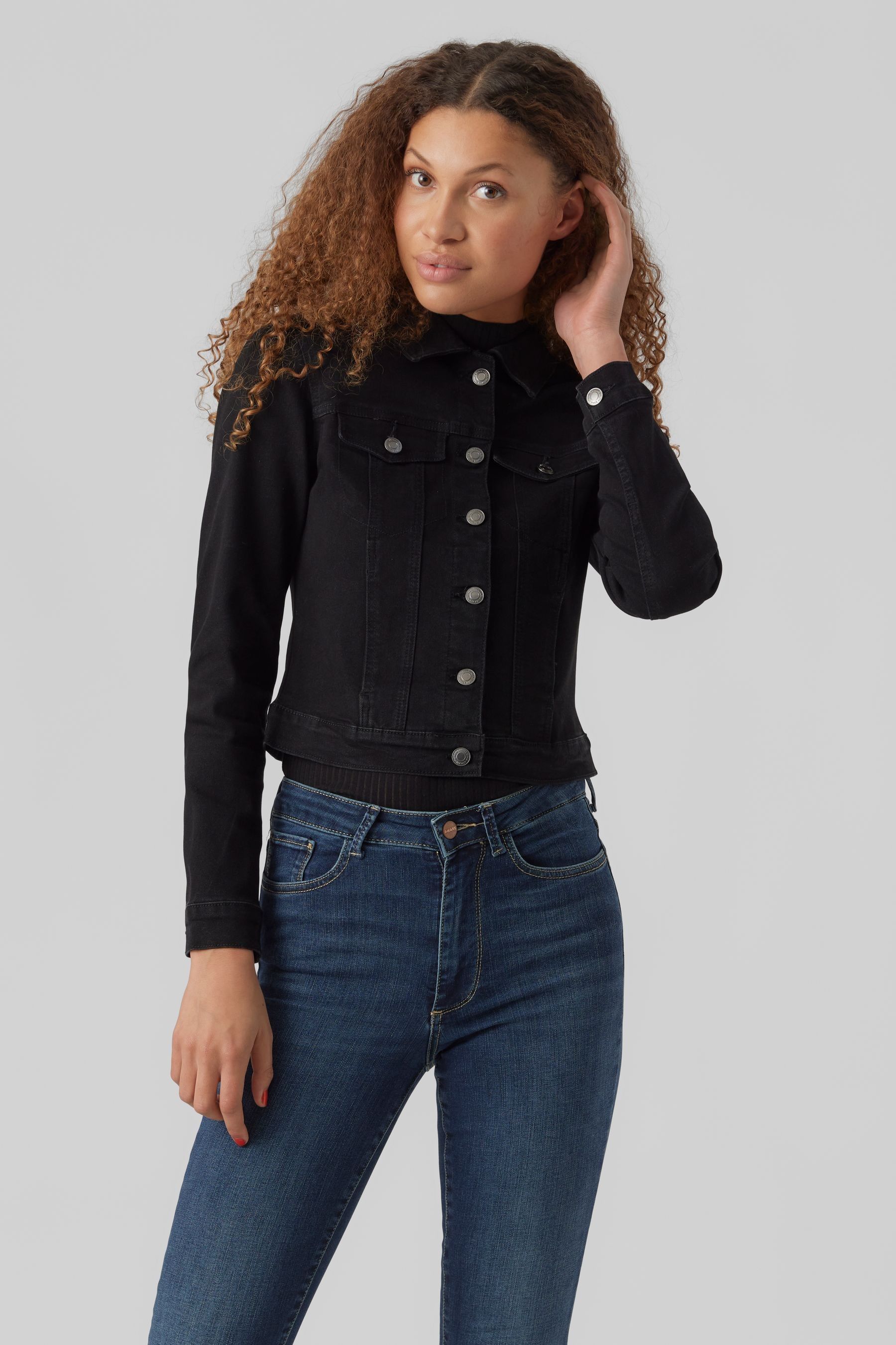 Black fitted denim jacket outlet