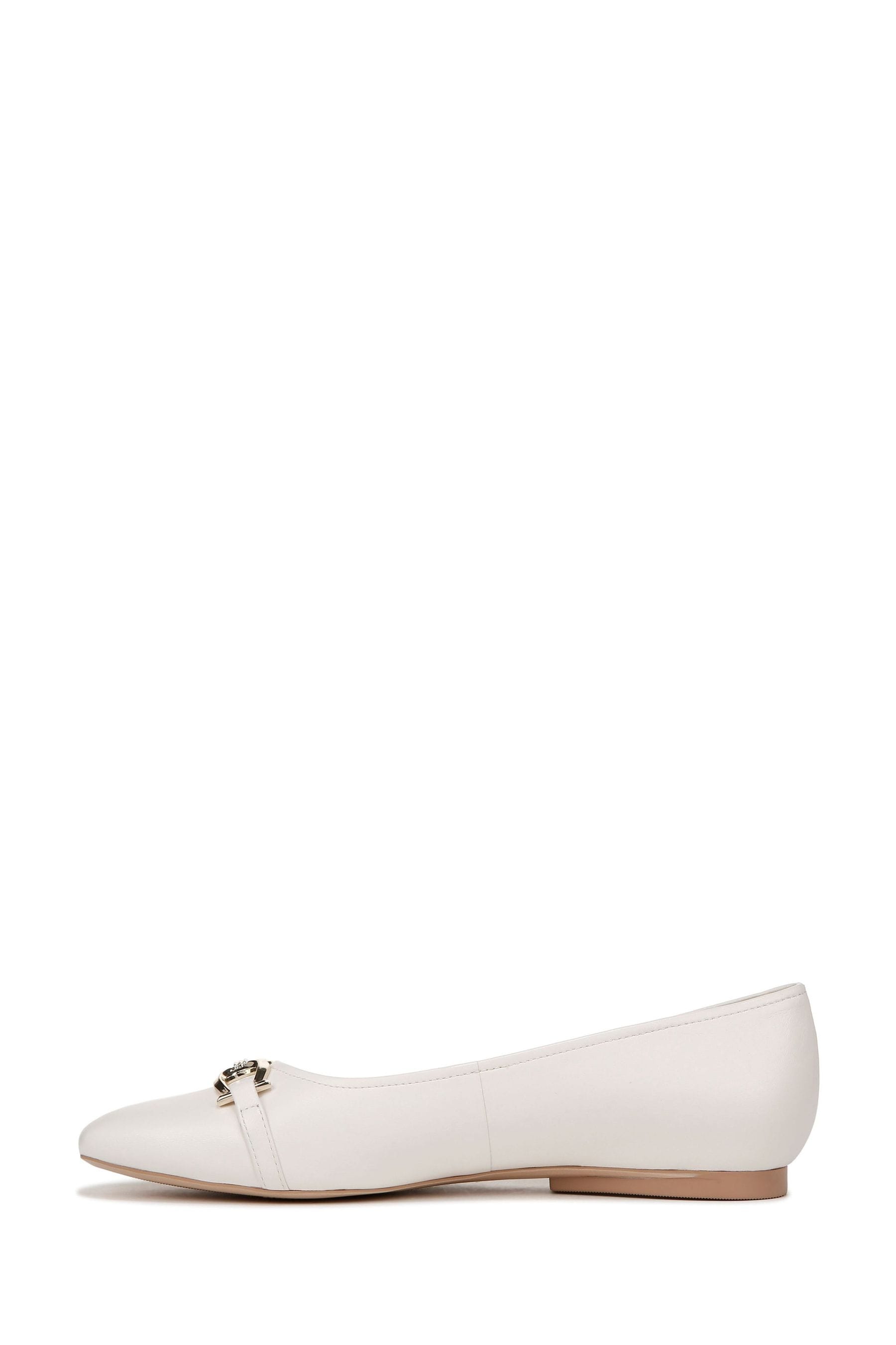 Naturalizer charlotte discount