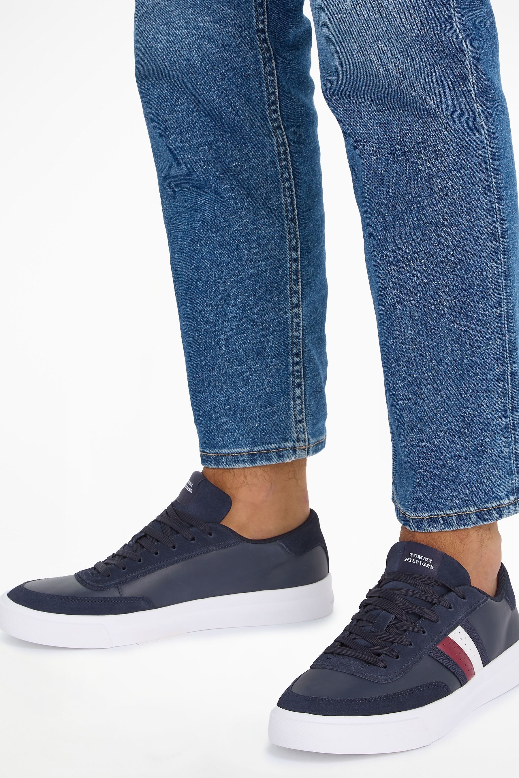 Tommy hilfiger icon stripe leather sneaker hotsell