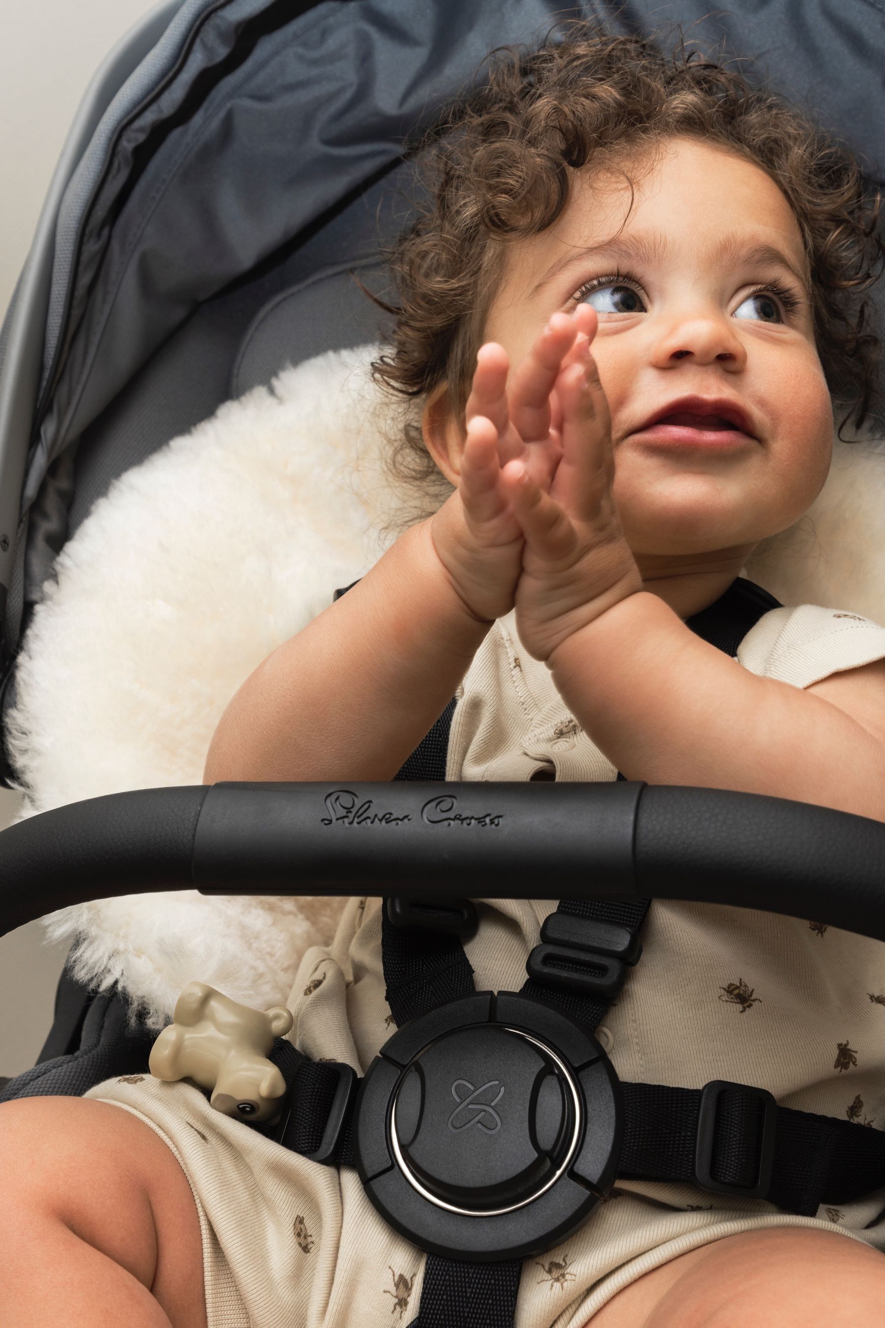 Black sheepskin pram liner outlet