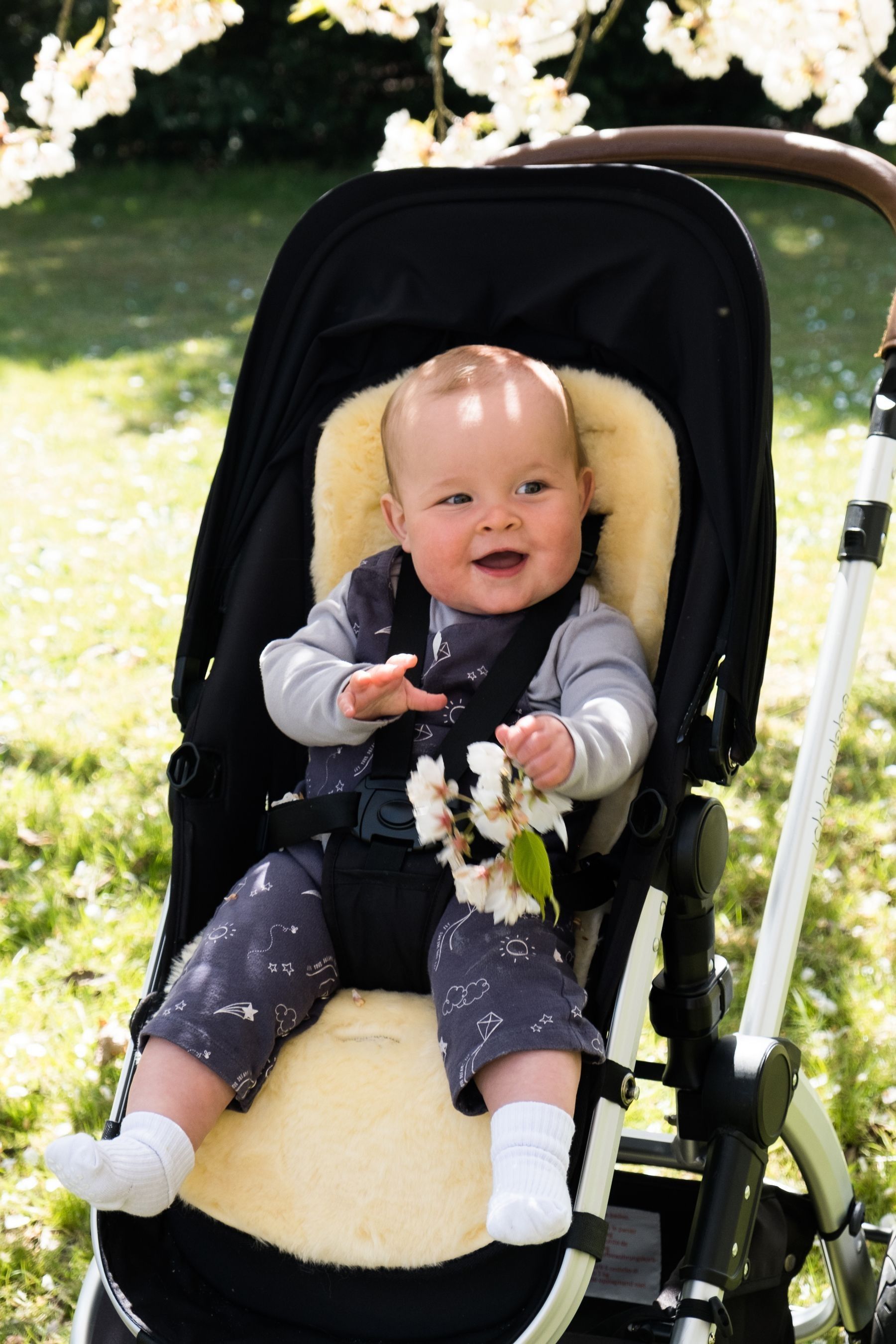Black sheepskin pram liner online
