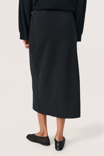 Soaked in Luxury Slim Fit Bea Black Skirt
