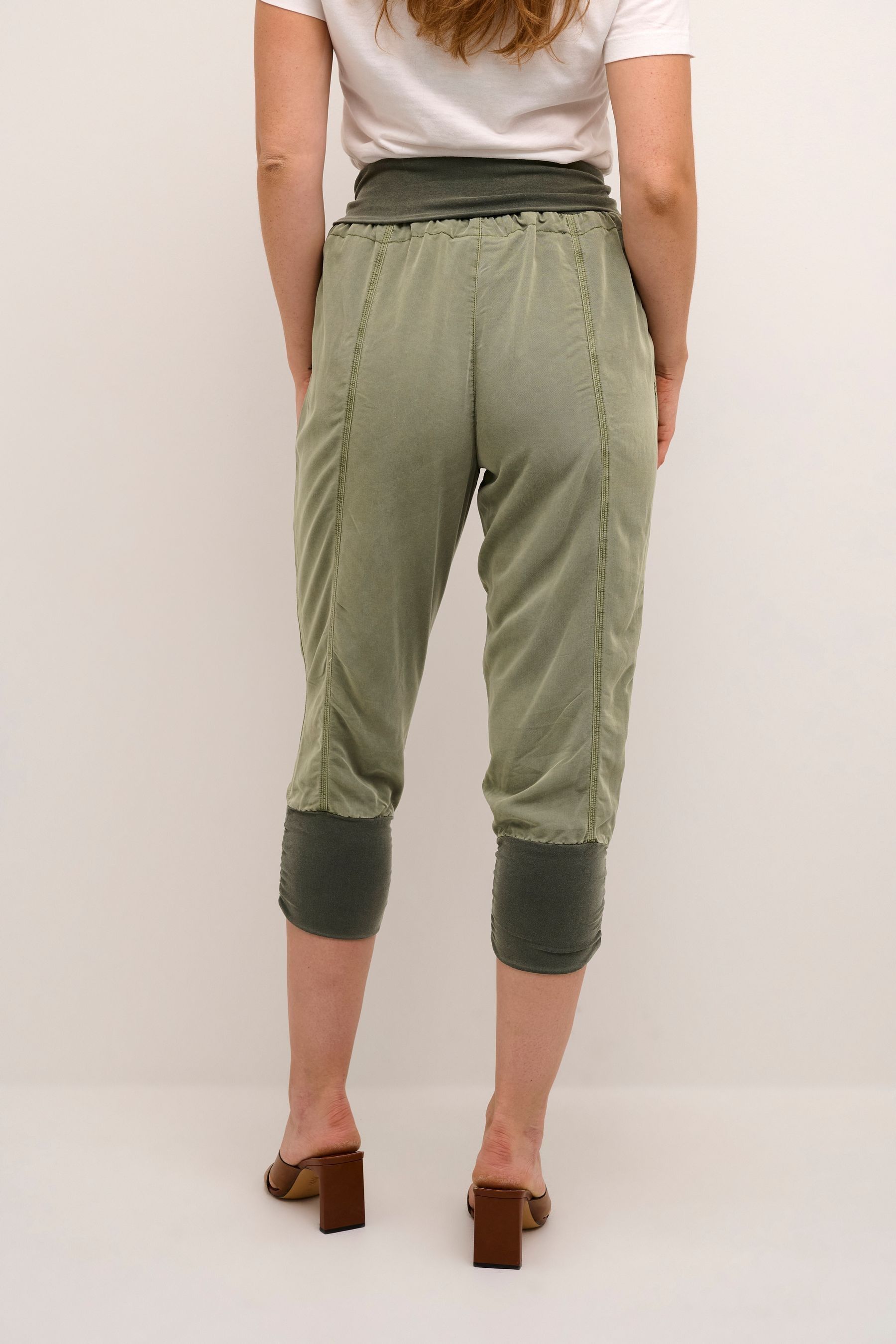 Cream capri trousers clearance
