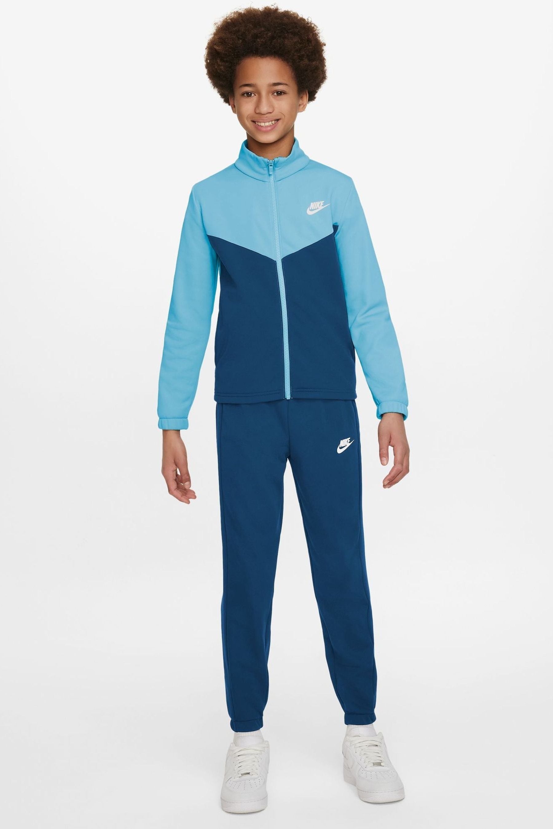 Light blue shop nike tracksuit