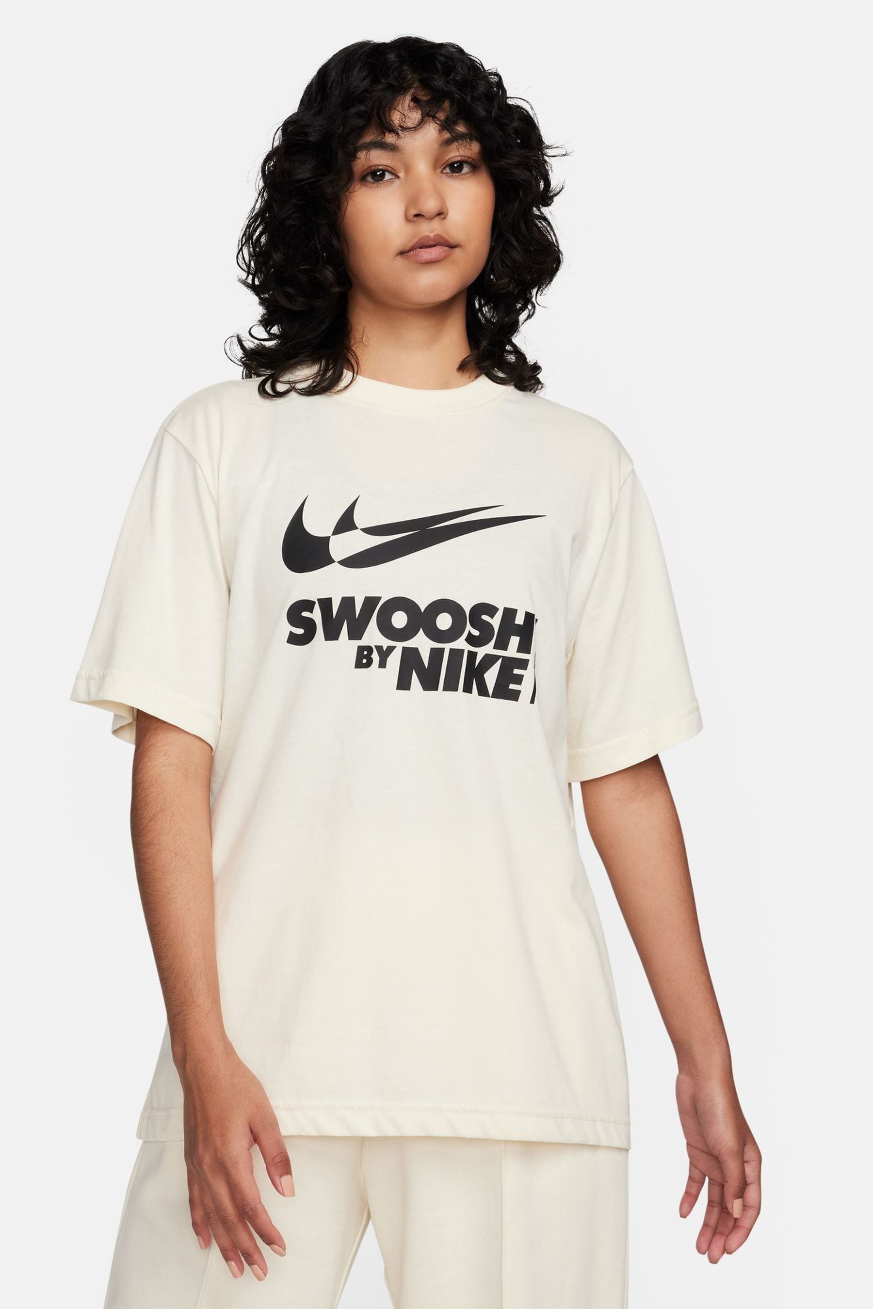 Nike cream shirt hot sale