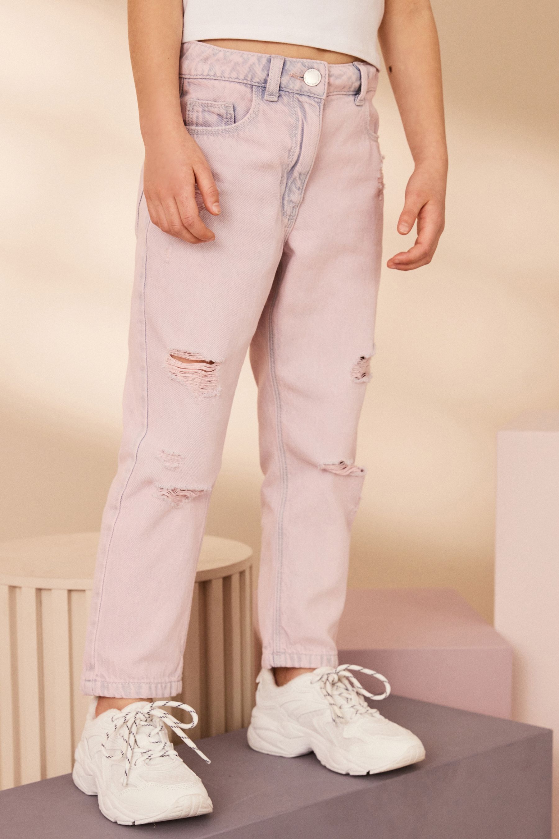 Light pink outlet mom jeans