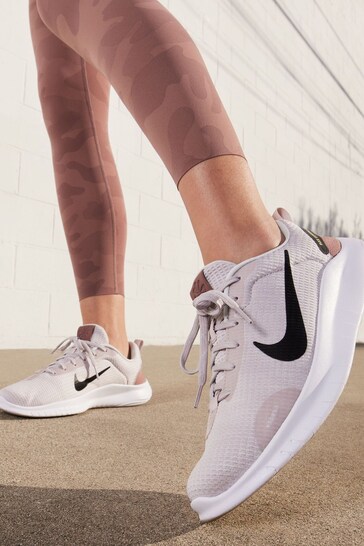 nike training flex trainers in pink