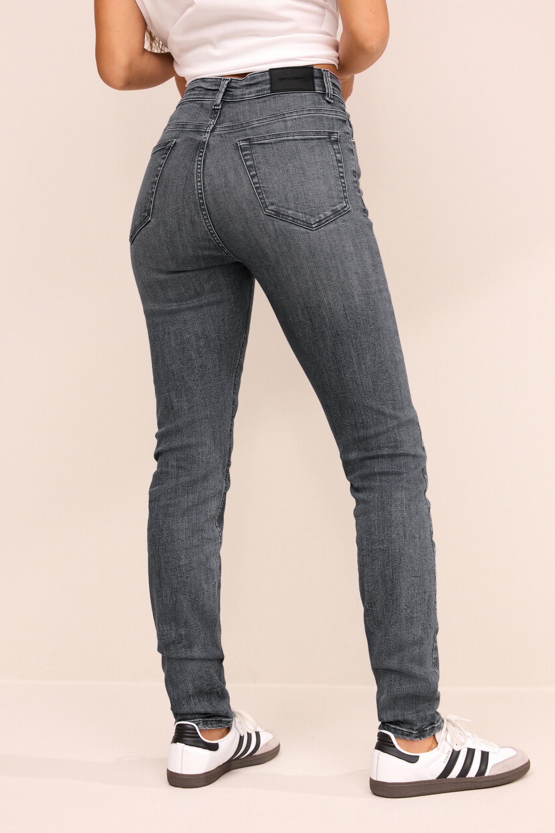 Low rise hotsell grey skinny jeans