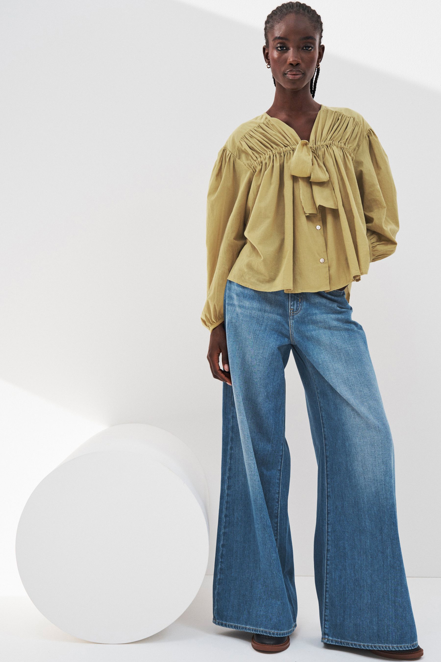 Dark blue wide leg jeans online