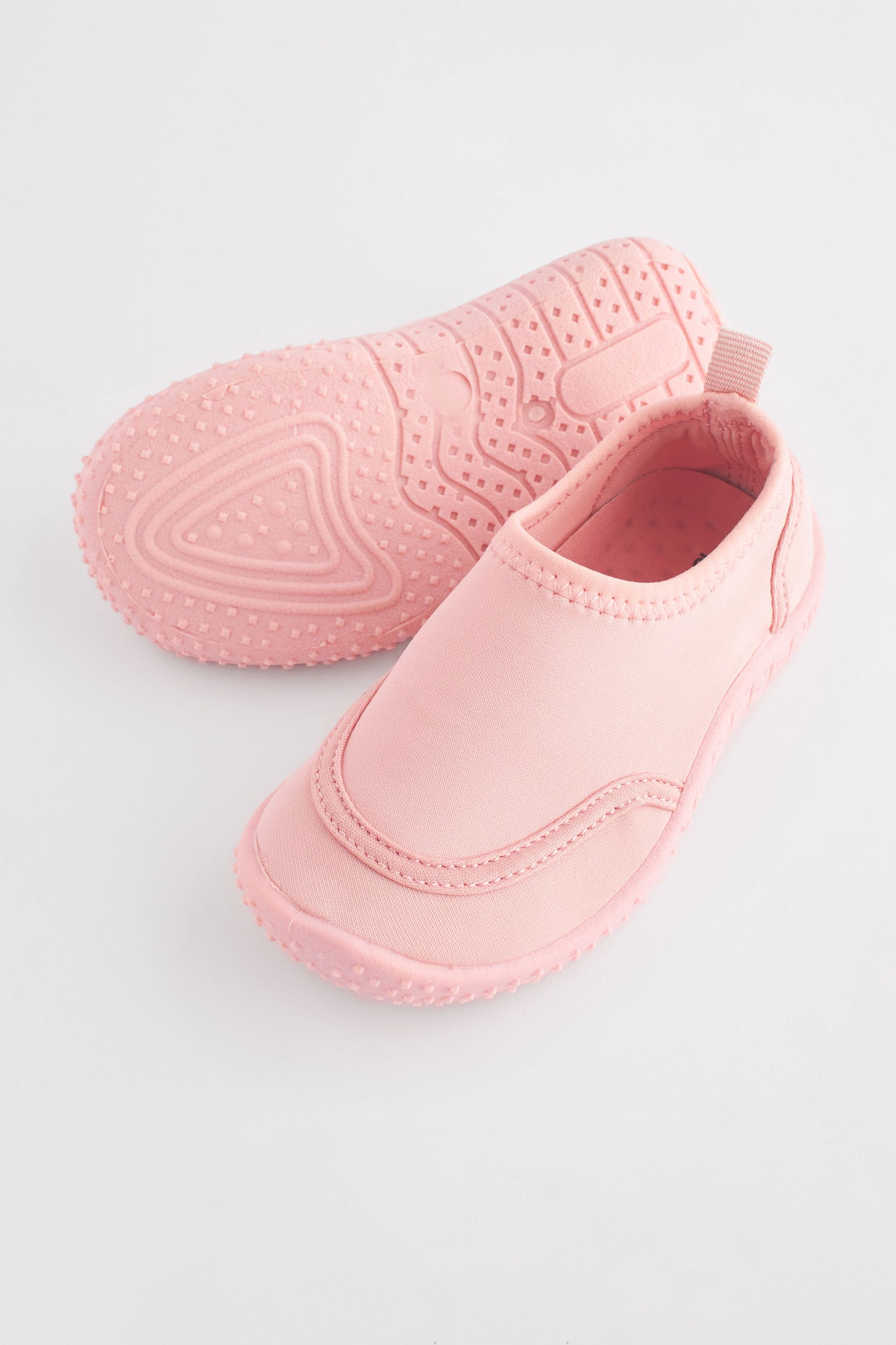 Childrens swim socks discount uk