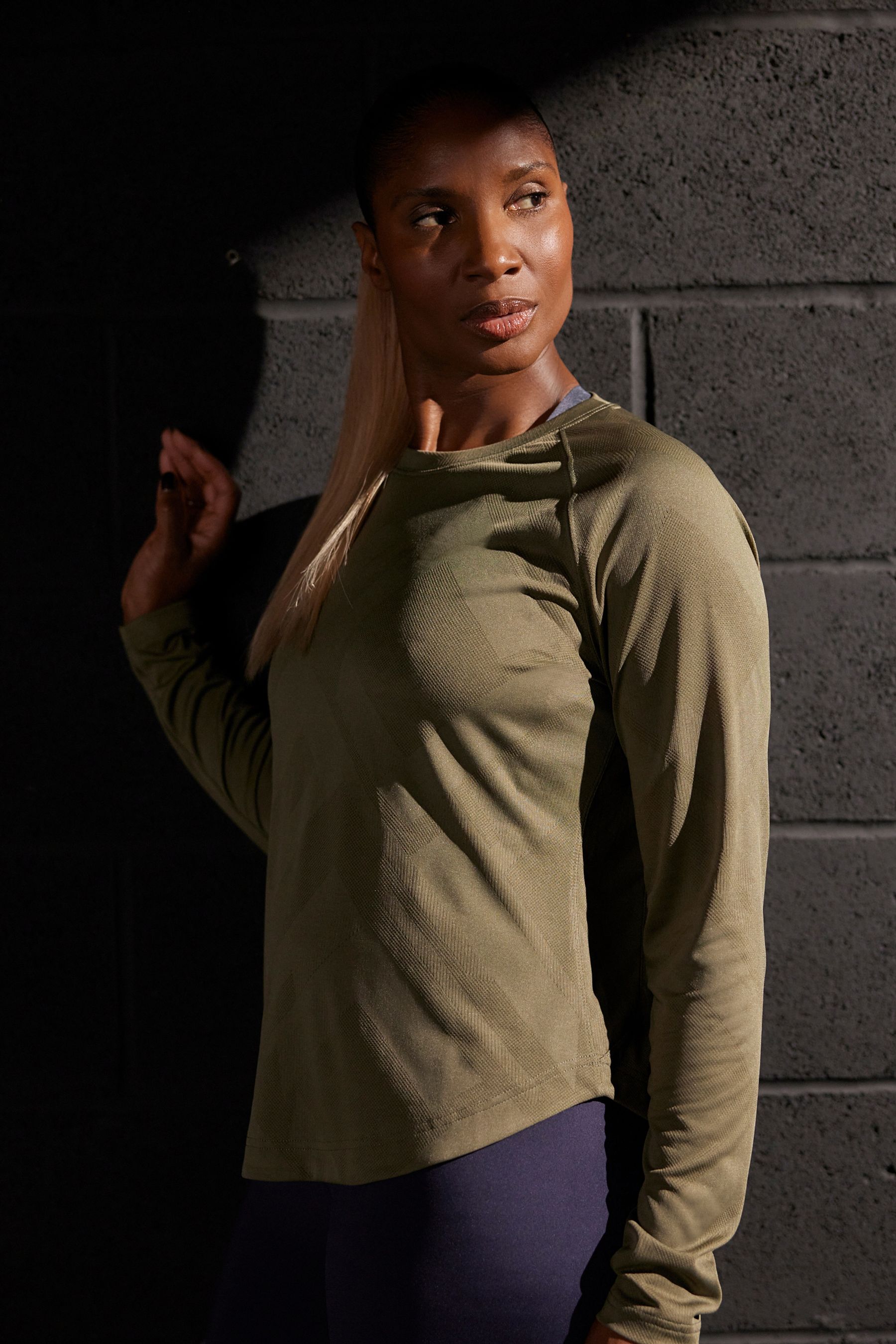 Sport top long sale sleeve