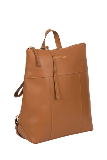 Pure Luxuries London Hastings Vegetable-Tanned Leather Backpack