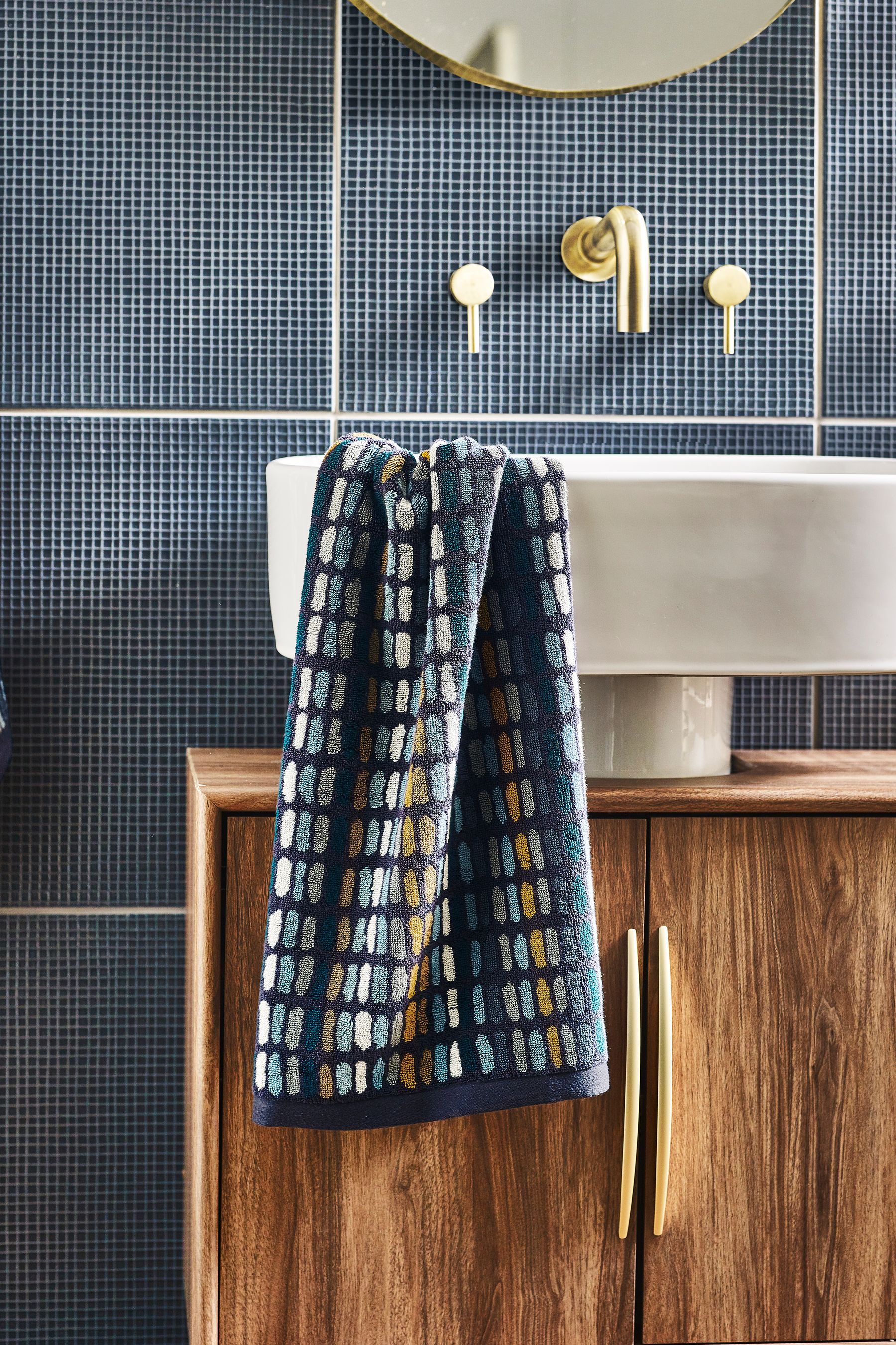 Navy blue towel 2025 bale