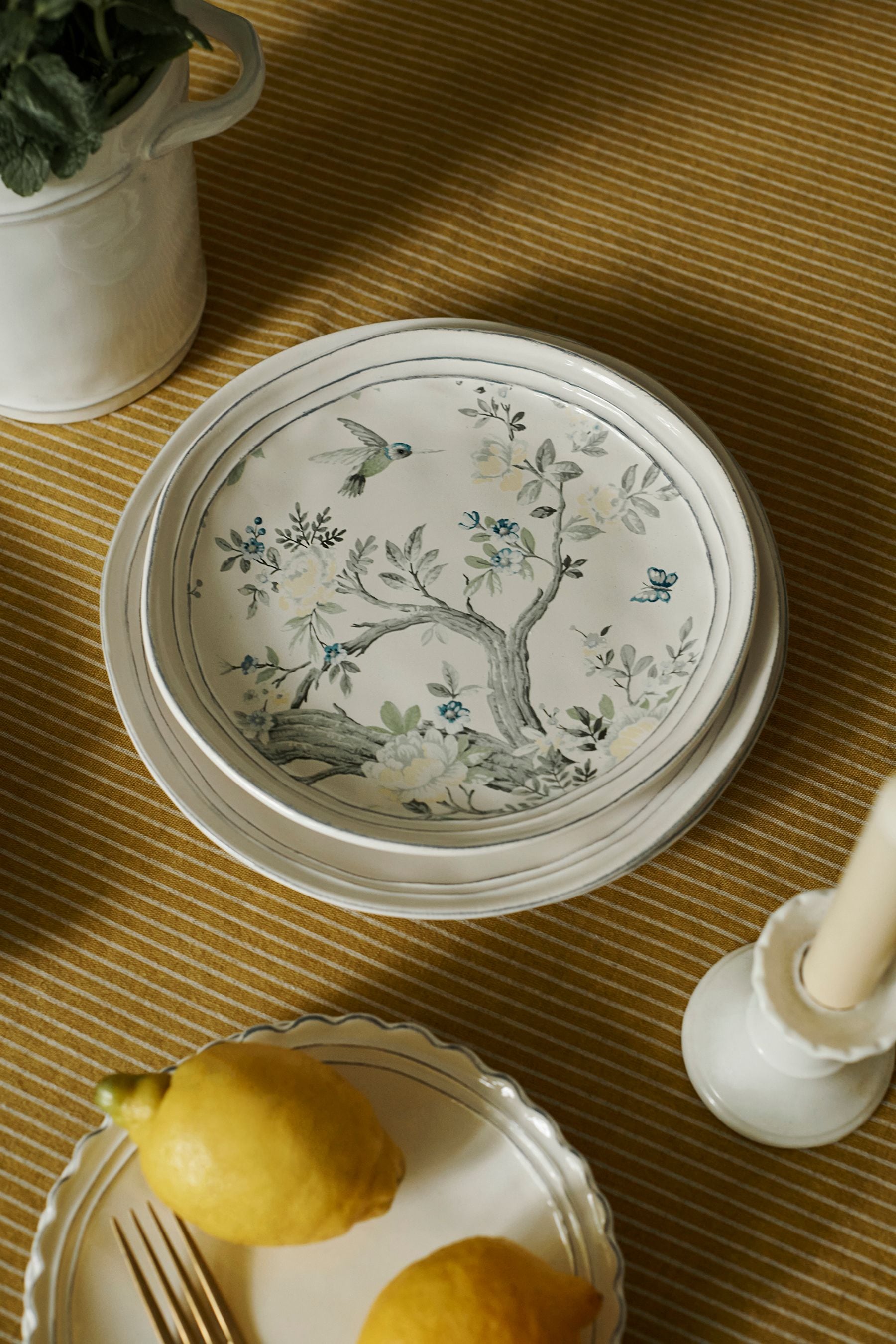 Laura ashley discount plates