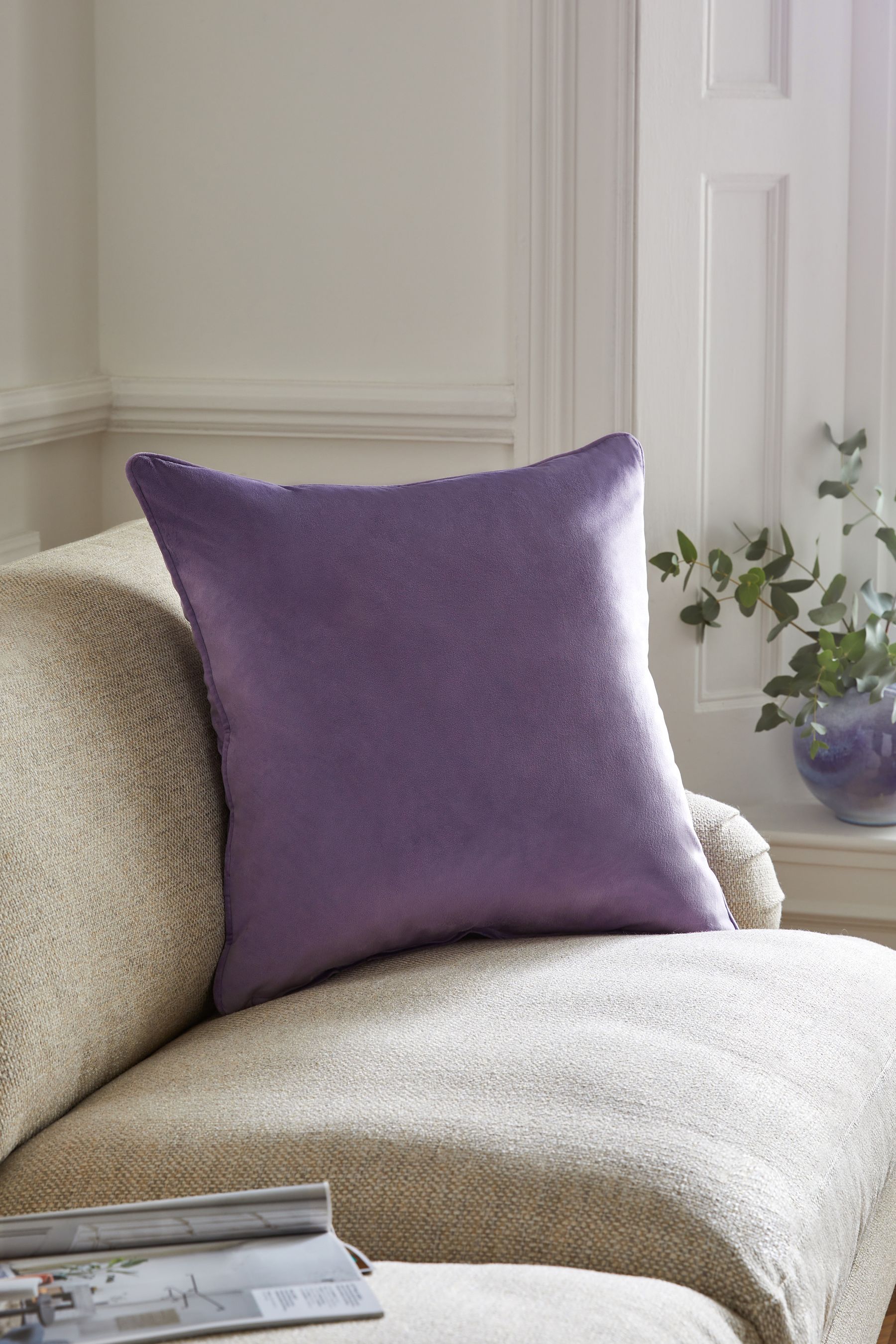 Lilac velvet cushions shop
