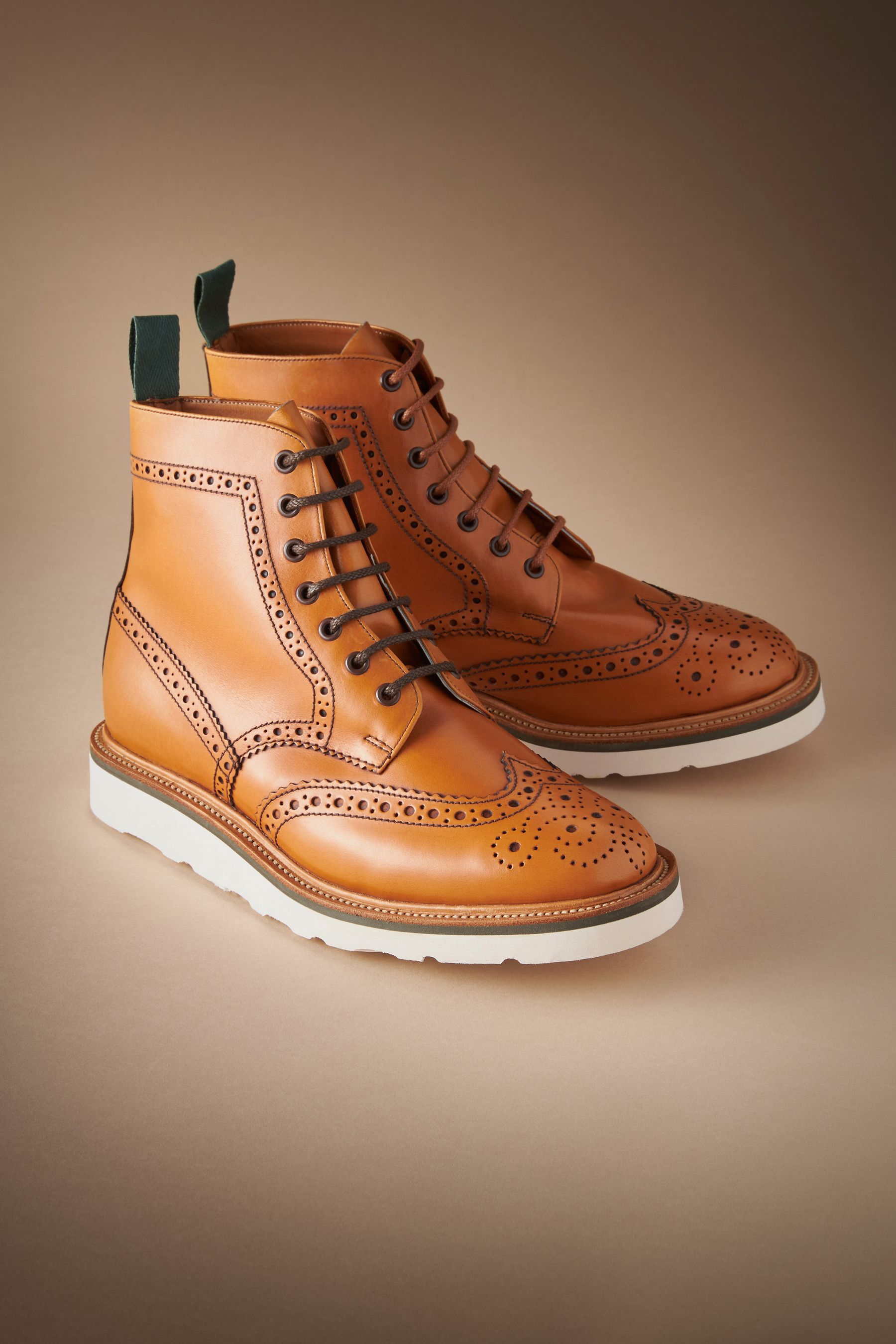 Light tan outlet brogue boots