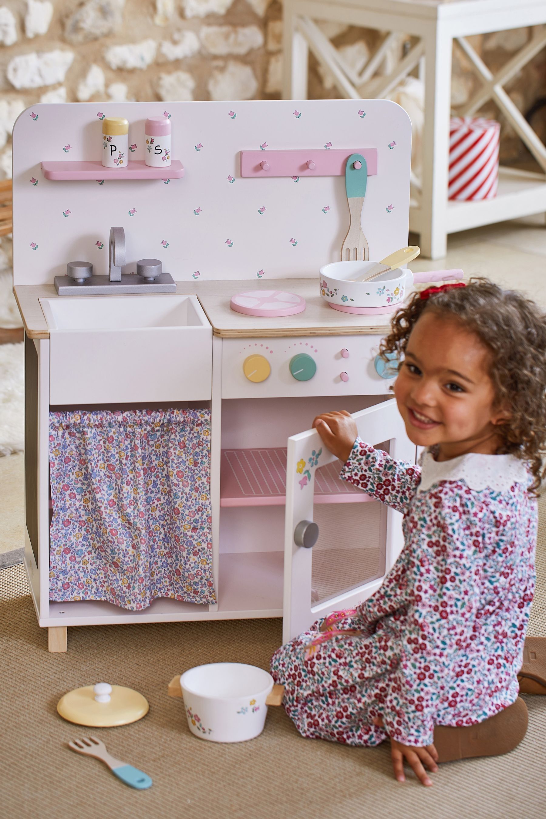 Baby cheap play kitchen