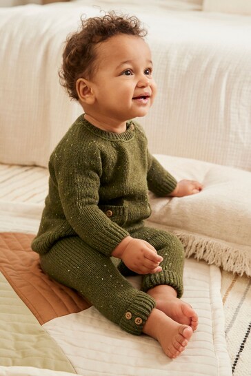 Green Knitted Set With Pockets